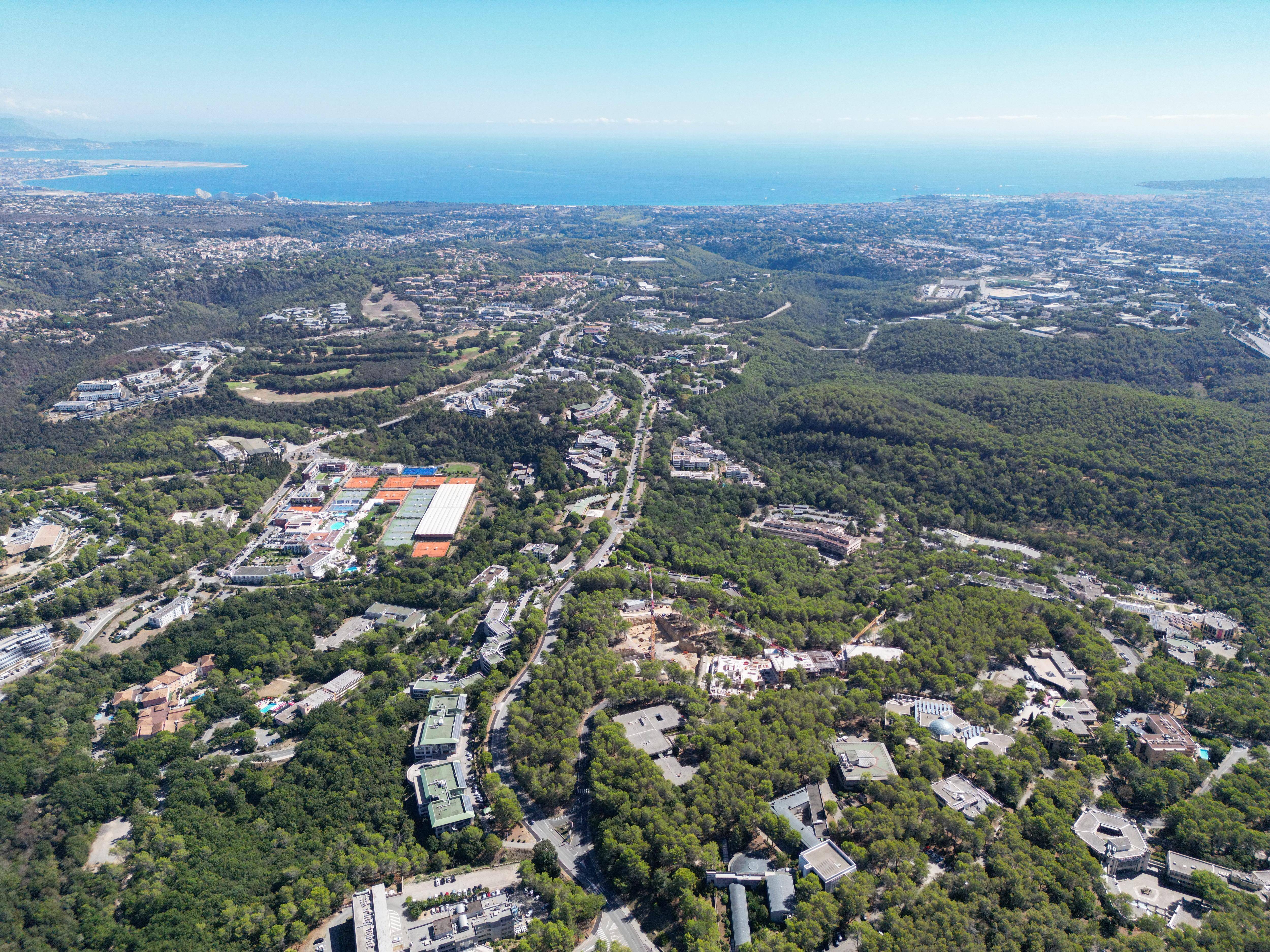 Horizon 2040: qu'est-ce que le Plan climat-air-énergie territorial qu'a récemment adopté l'agglomération Sophia Antipolis?