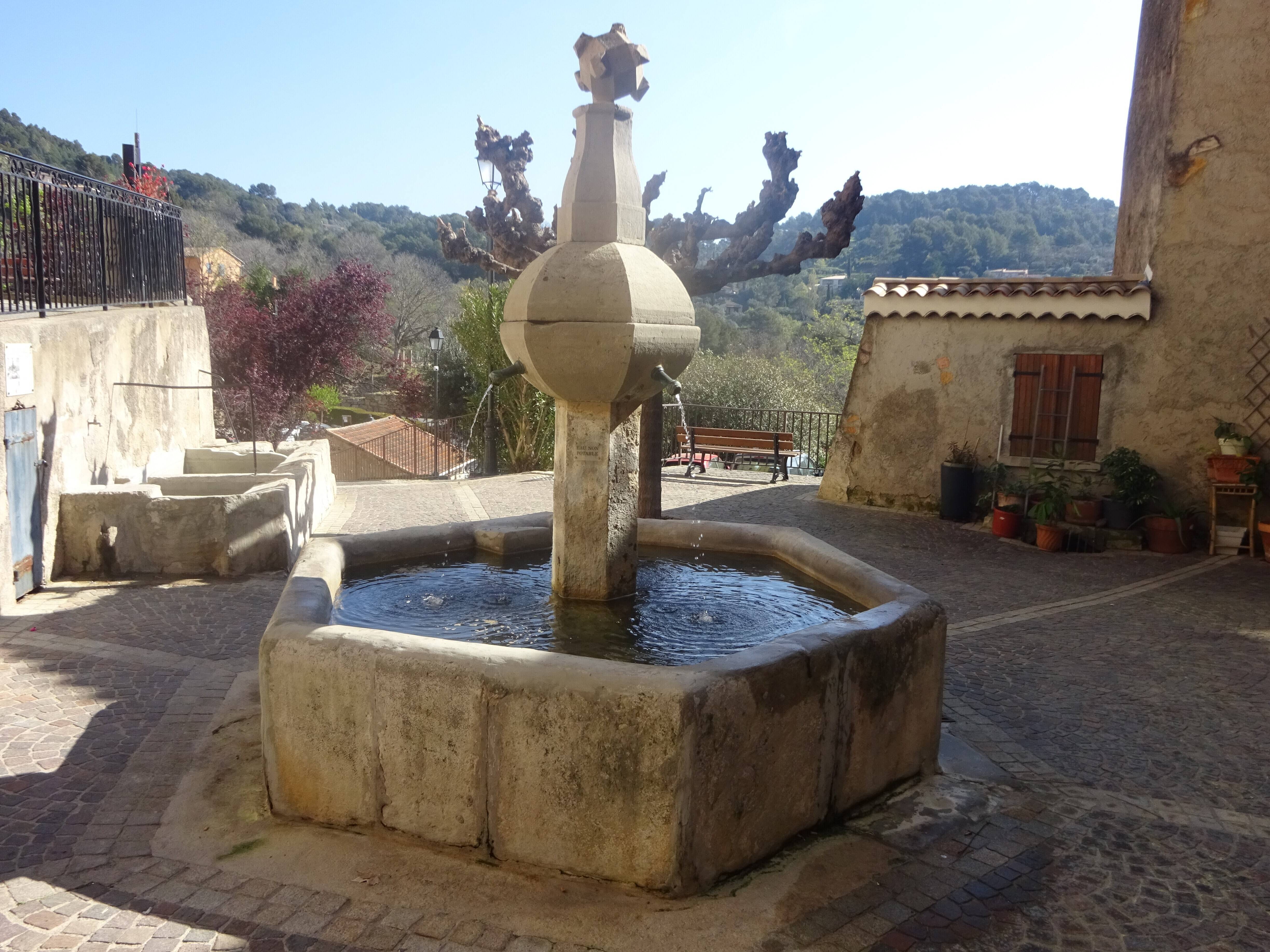 Vous êtes habitant de Callas et votre facture d'eau a augmenté? Voici les explications de Veolia