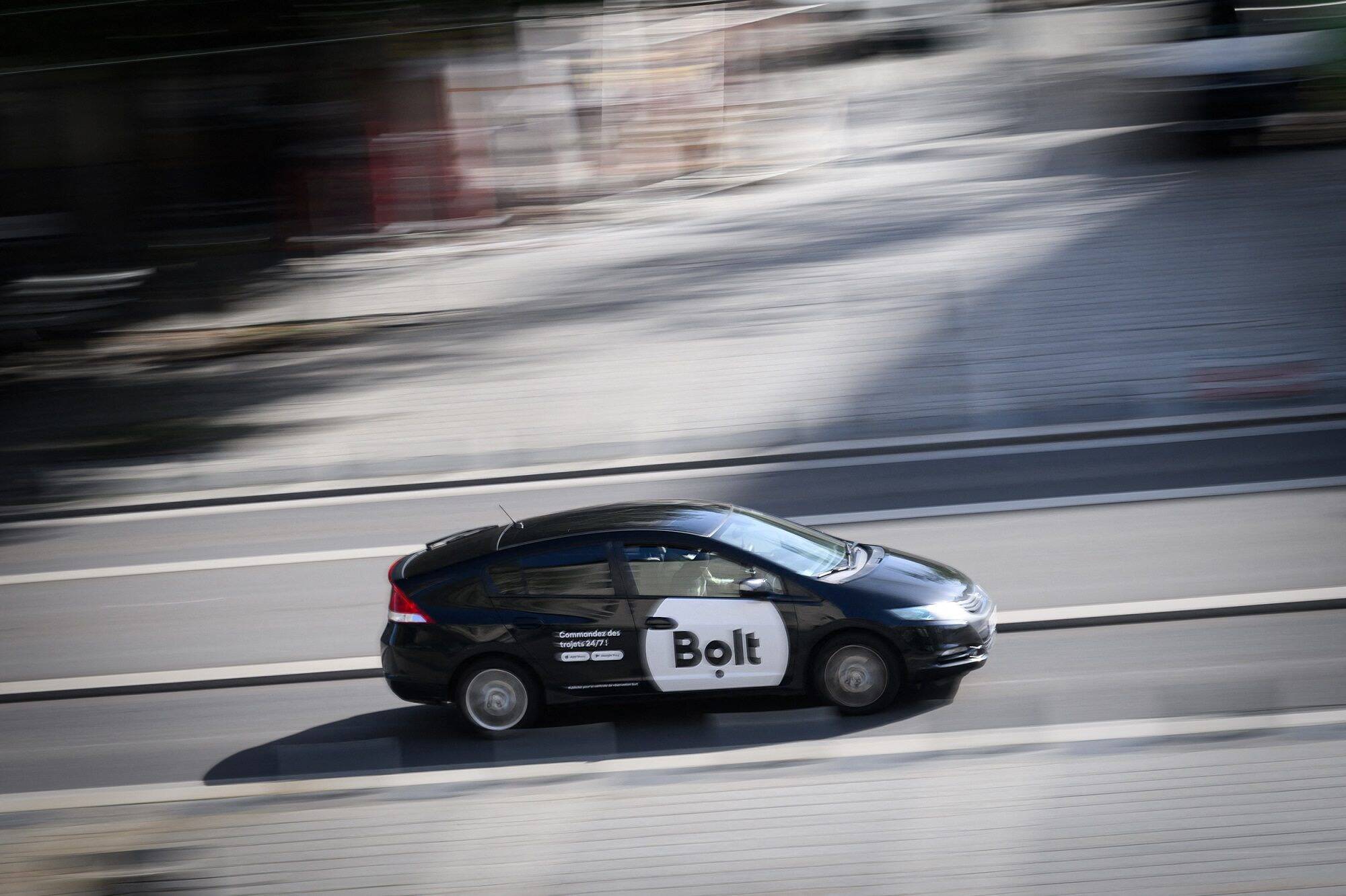 "On veut les faire interdire sur Nice": les taxis niçois assignent la plateforme de VTC Bolt en justice, une première en France