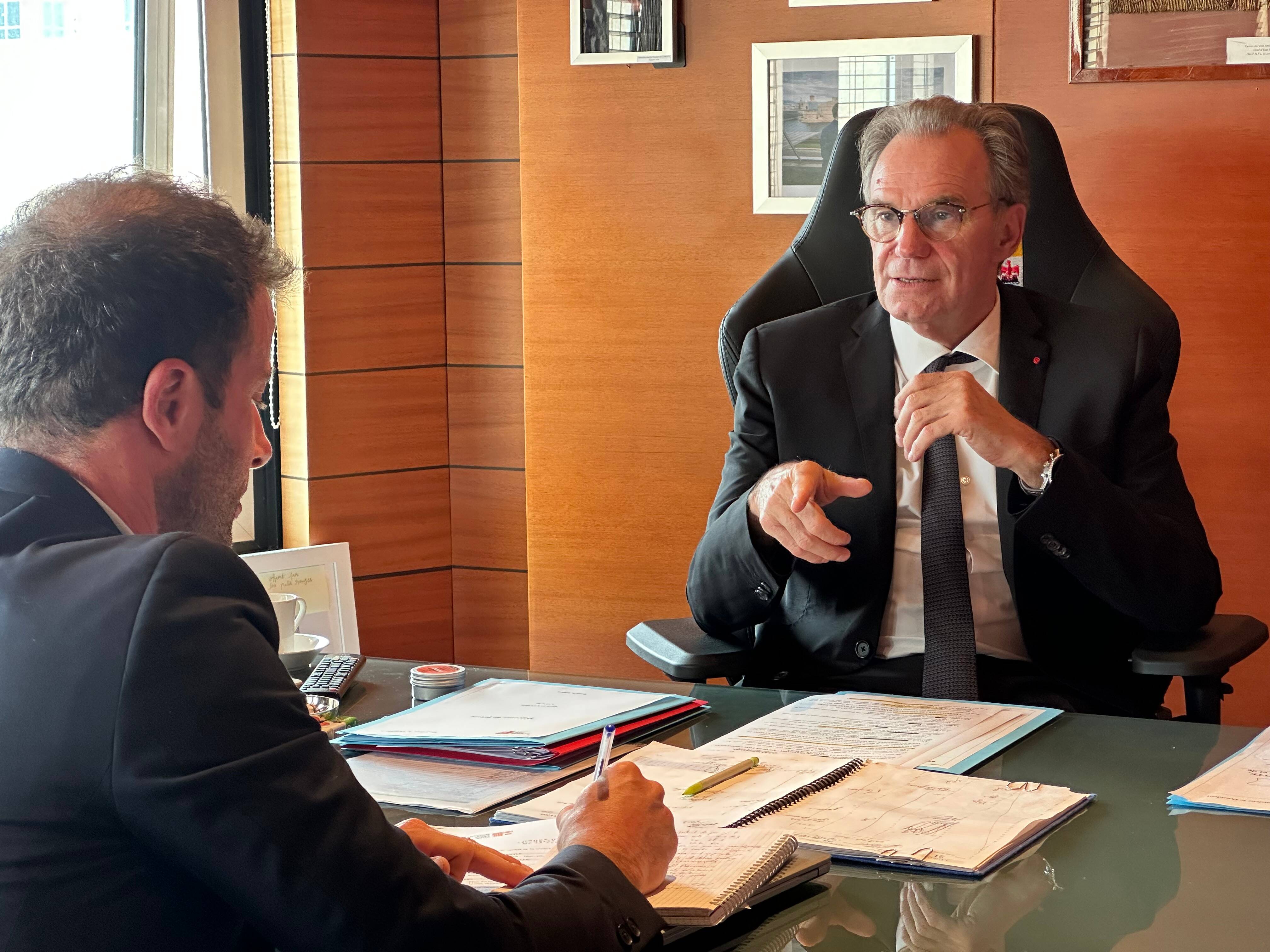 Baisse des abonnements ferroviaires, sécurité, économie-formation... Ce que prévoit le plan "Valeurs" de la Région présenté par Renaud Muselier