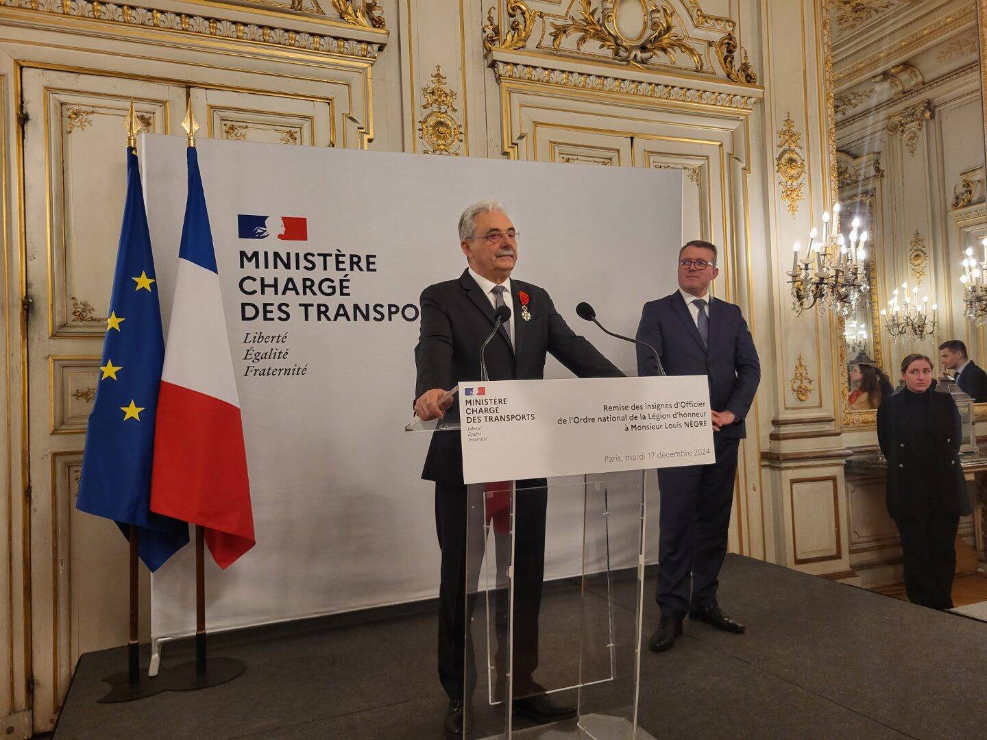 Légion d'honneur et argent public: polémique sur les frais de déplacement de trois élus de Cagnes-sur-Mer