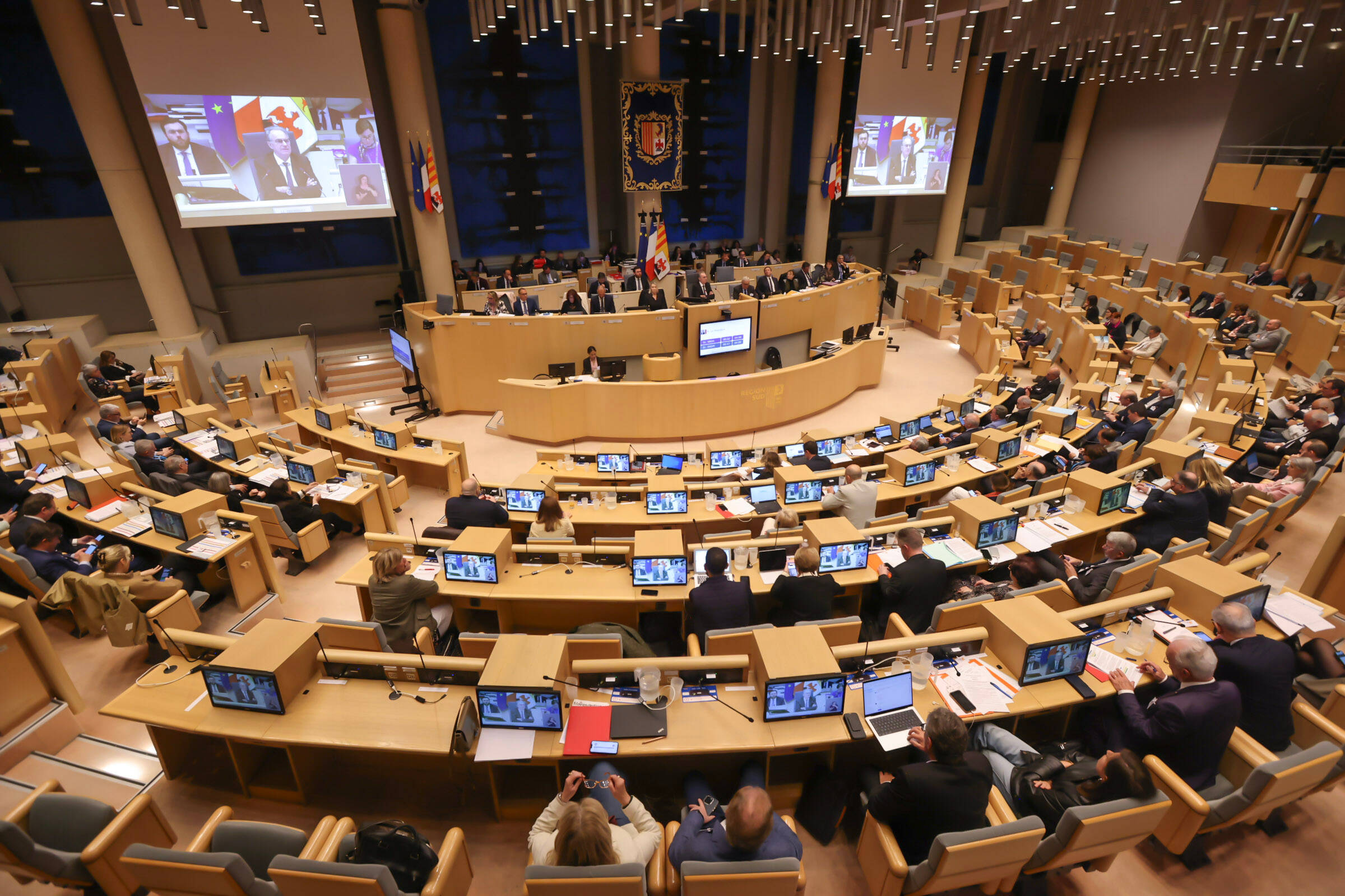 Le nouveau plan "Valeurs" de la Région adopté, les treize amendements de l'extrême droite rejetés