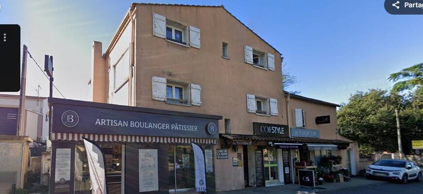 Un violent incendie se déclare dans un immeuble à Sanary en pleine nuit