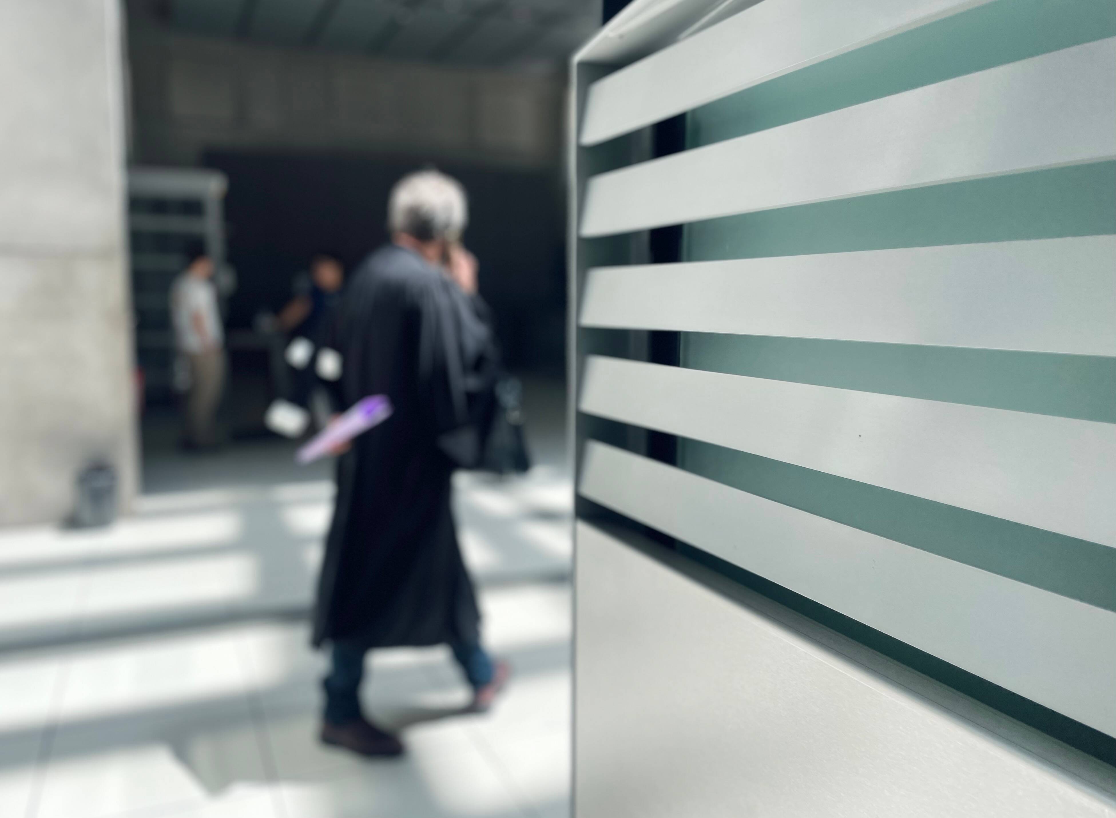 "C'est la troisième fois, je ne voudrais pas que ça finisse au cimetière": à Nice, un mari violent placé en détention provisoire