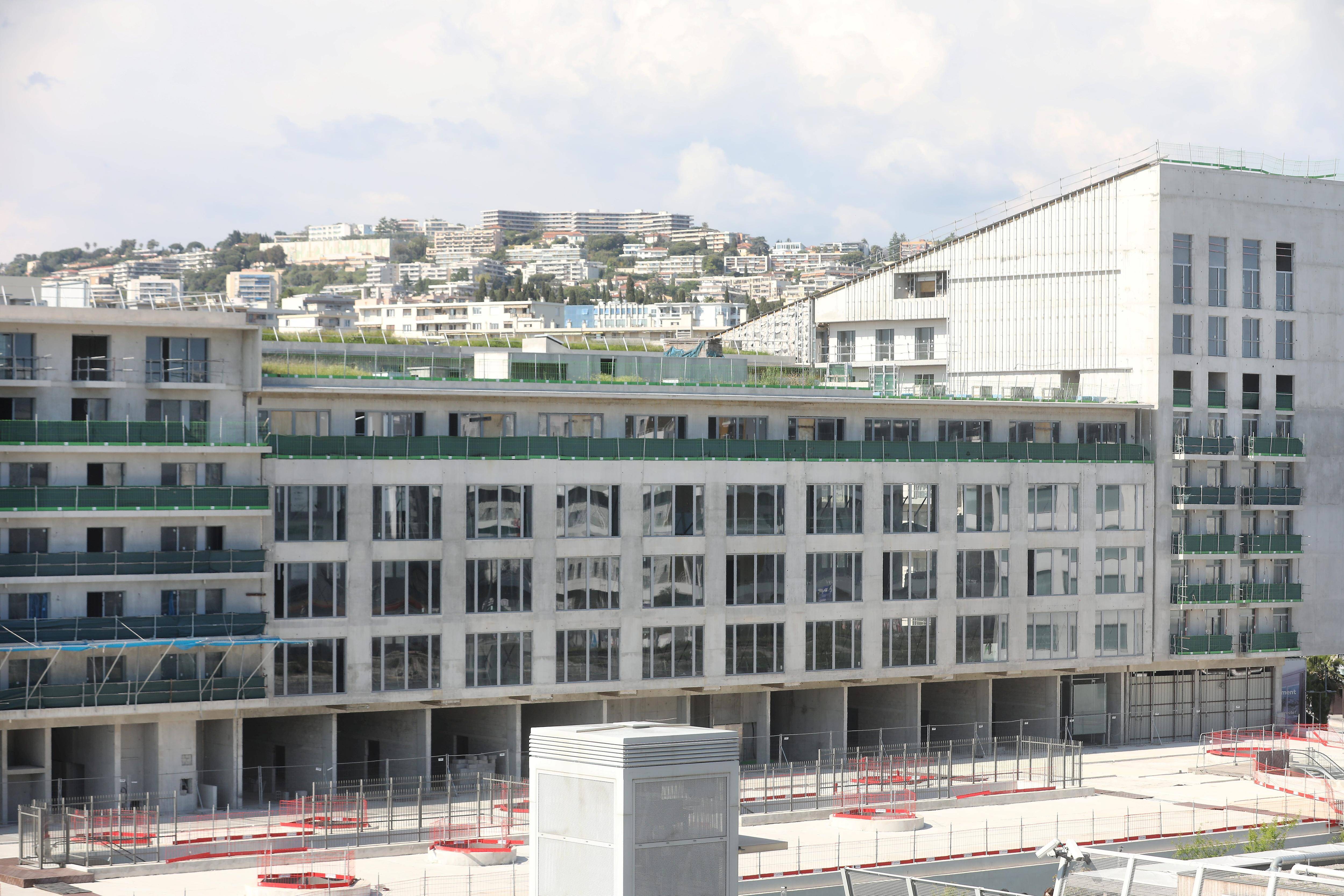 Bâtiment de l'Avant-Scène: l'immense projet immobilier à l'ouest de Nice pourrait ne pas être démoli