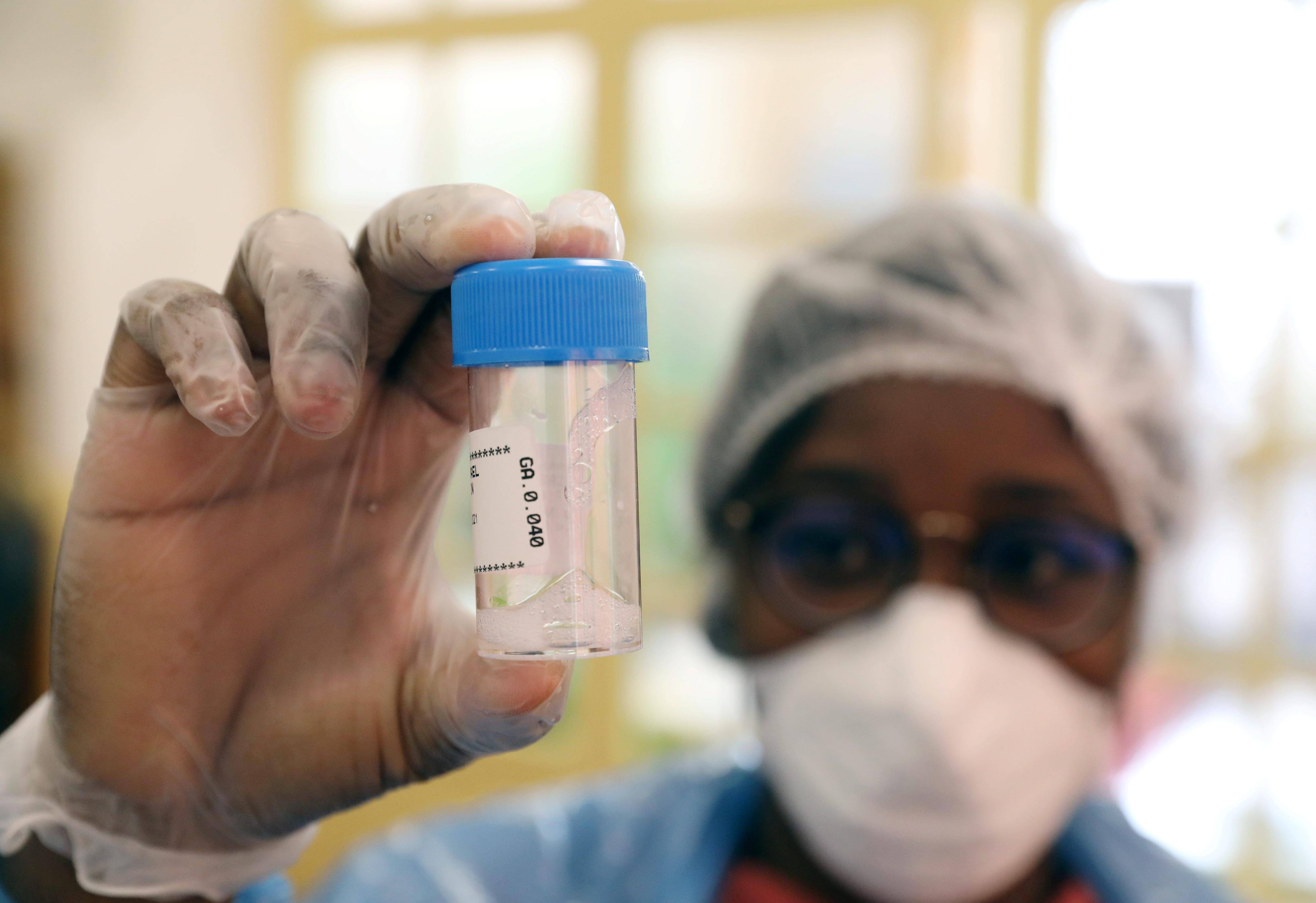 Usage illégal de tests salivaires, facturation frauduleuse... La pharmacienne a-t-elle profité de la crise sanitaire pour s'enrichir?