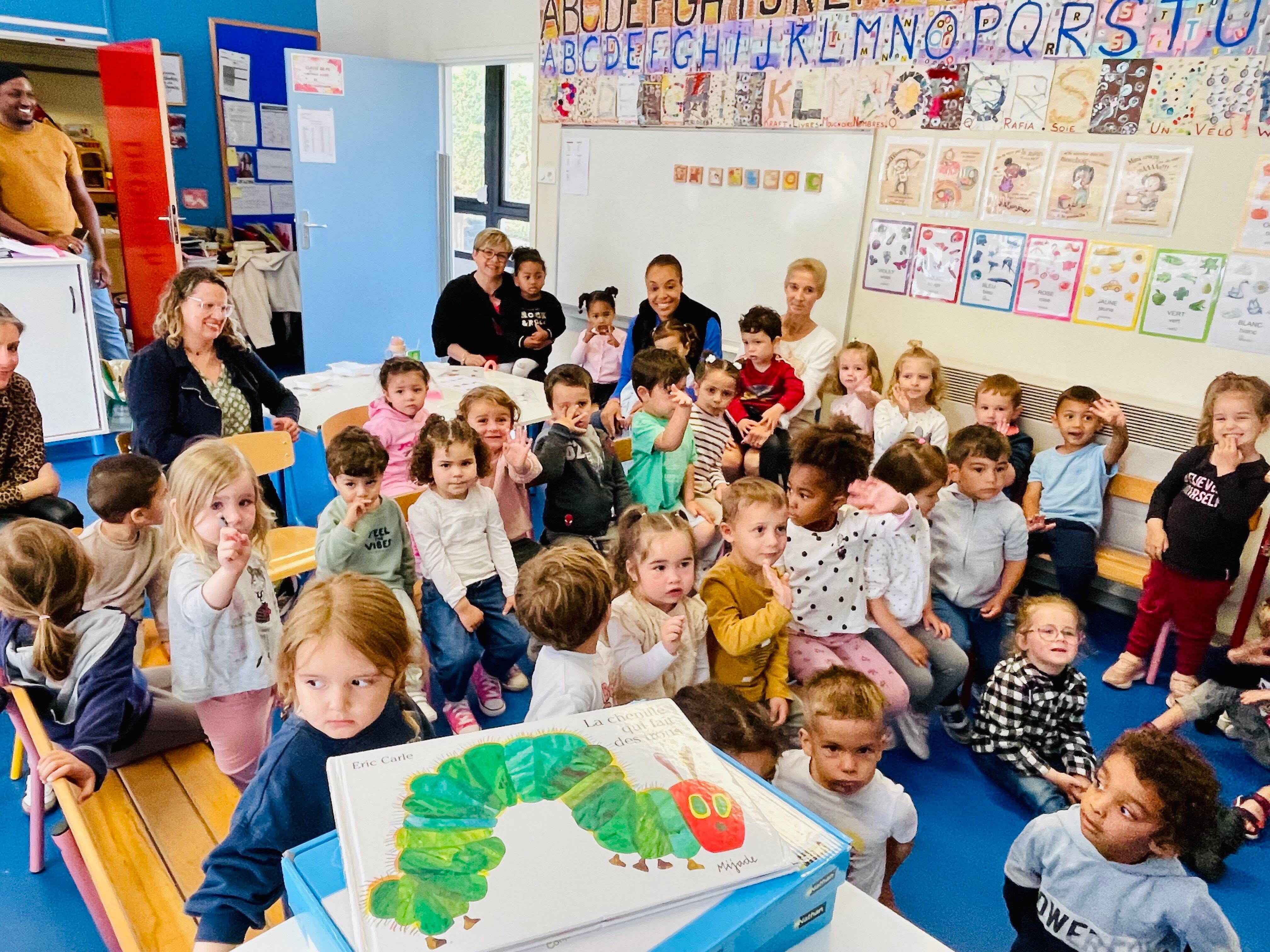 Votre enfant fera sa première rentrée scolaire en septembre? Ce dispositif lui propose une expérience immersive dans les écoles de Fréjus