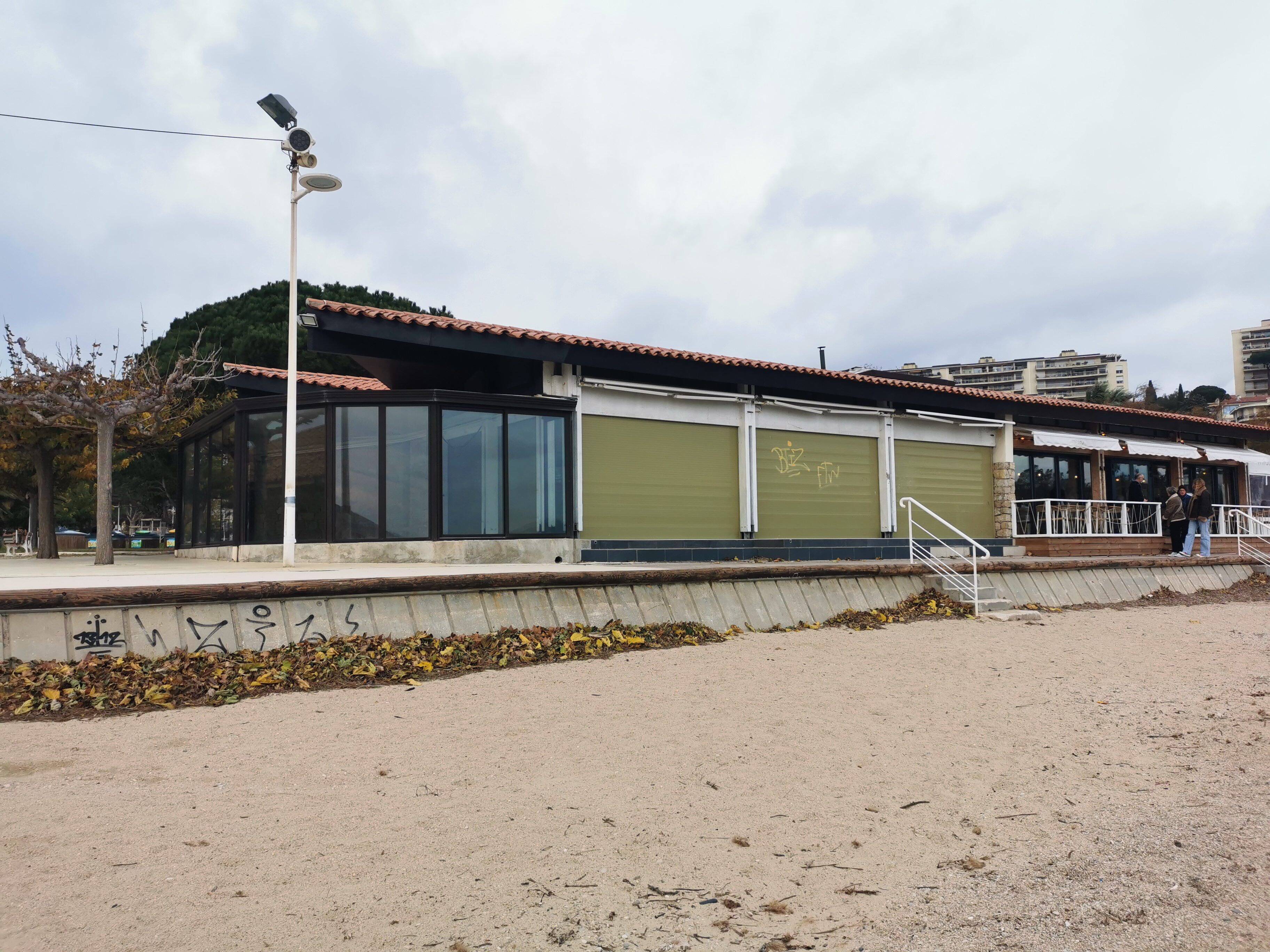 Ils n'ont touché aucun salaire depuis novembre: statu quo désastreux pour les salariés de ce restaurant de Toulon