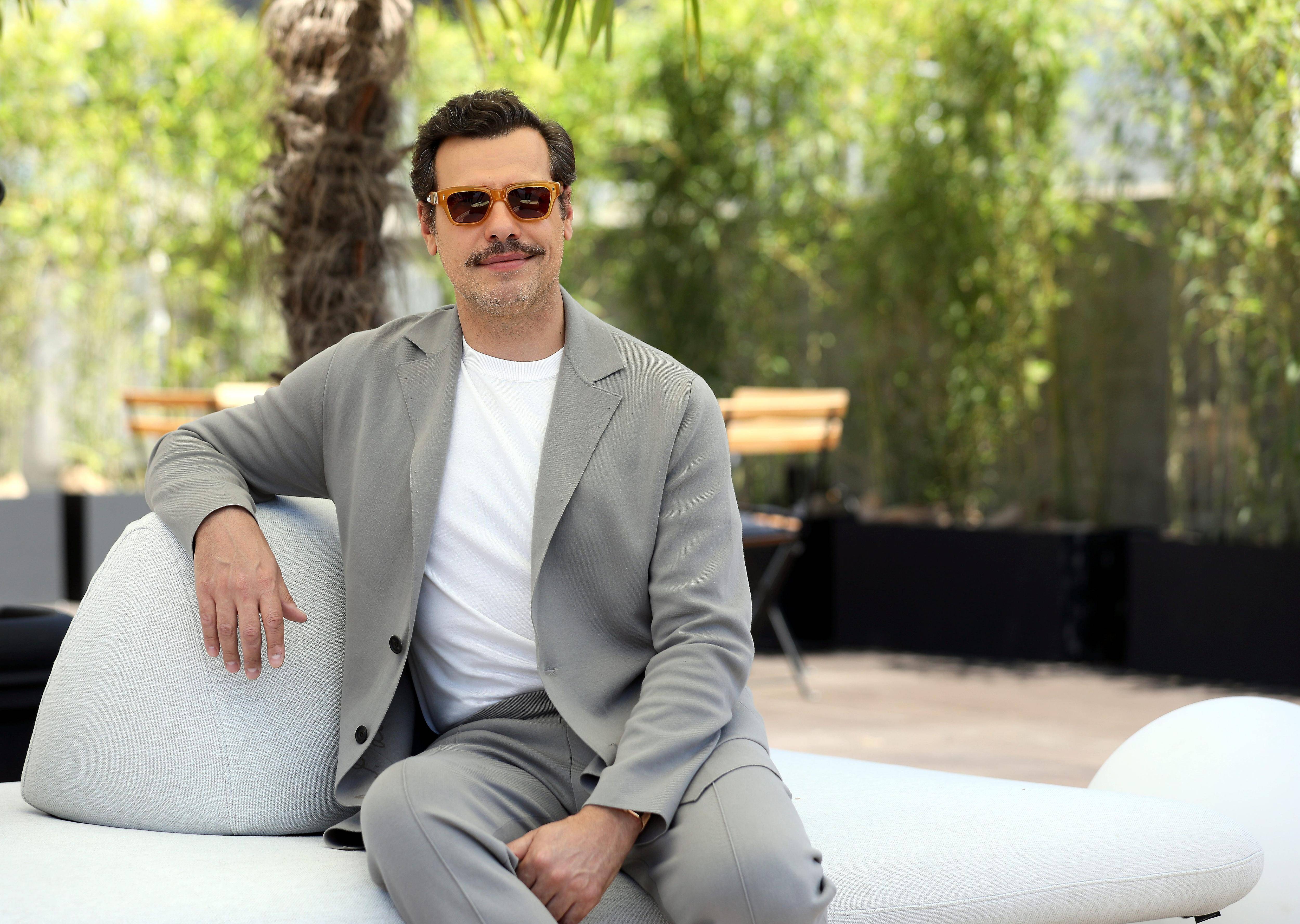 "Je suis un peu maso": neuf ans après sa vanne polémique, Laurent Lafitte reprend le rôle de maître de cérémonie à Cannes