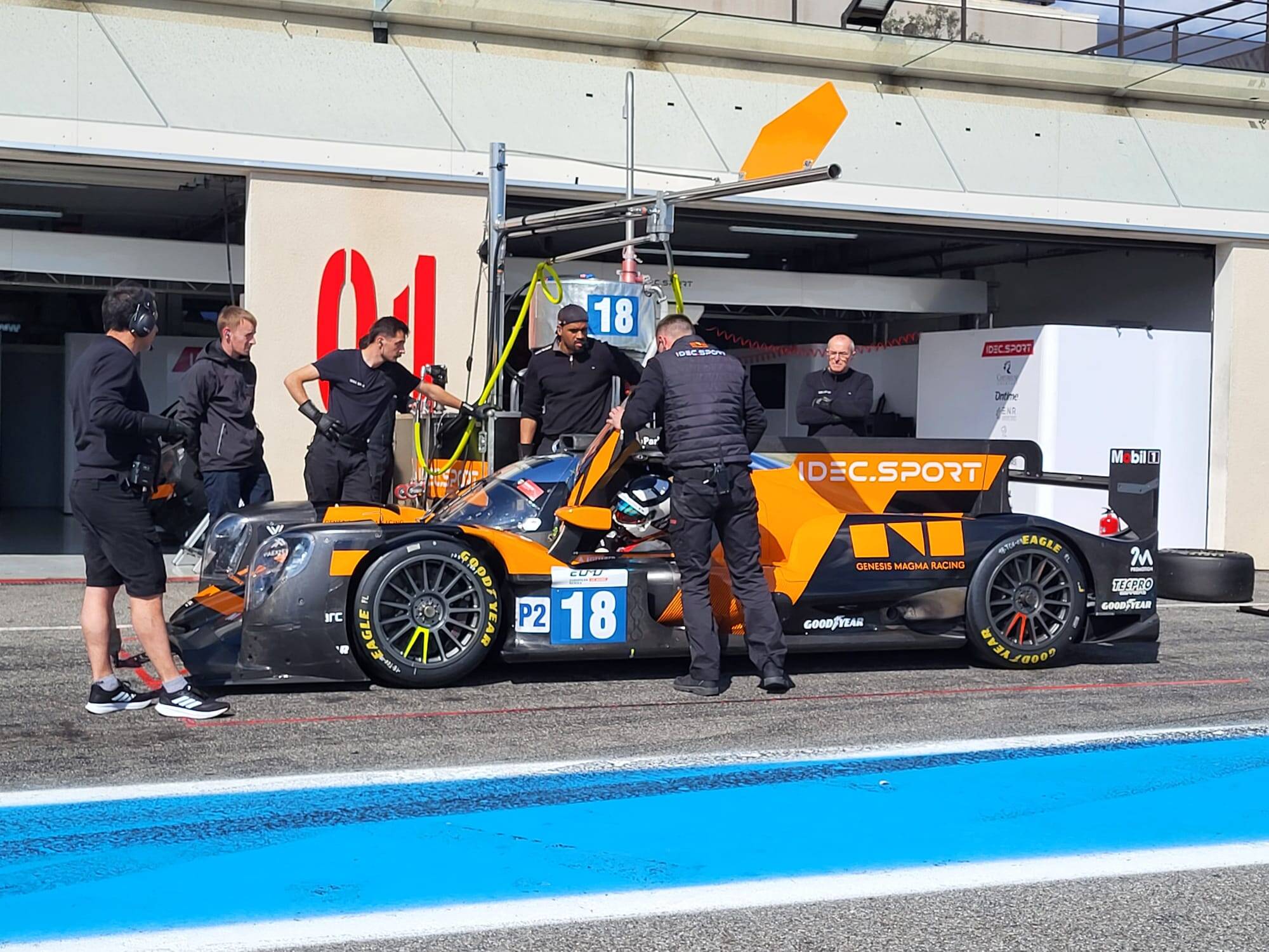 "Un défi qui me plaît": on a rencontré le champion du monde d'endurance 2024 au circuit Paul-Ricard du Castellet