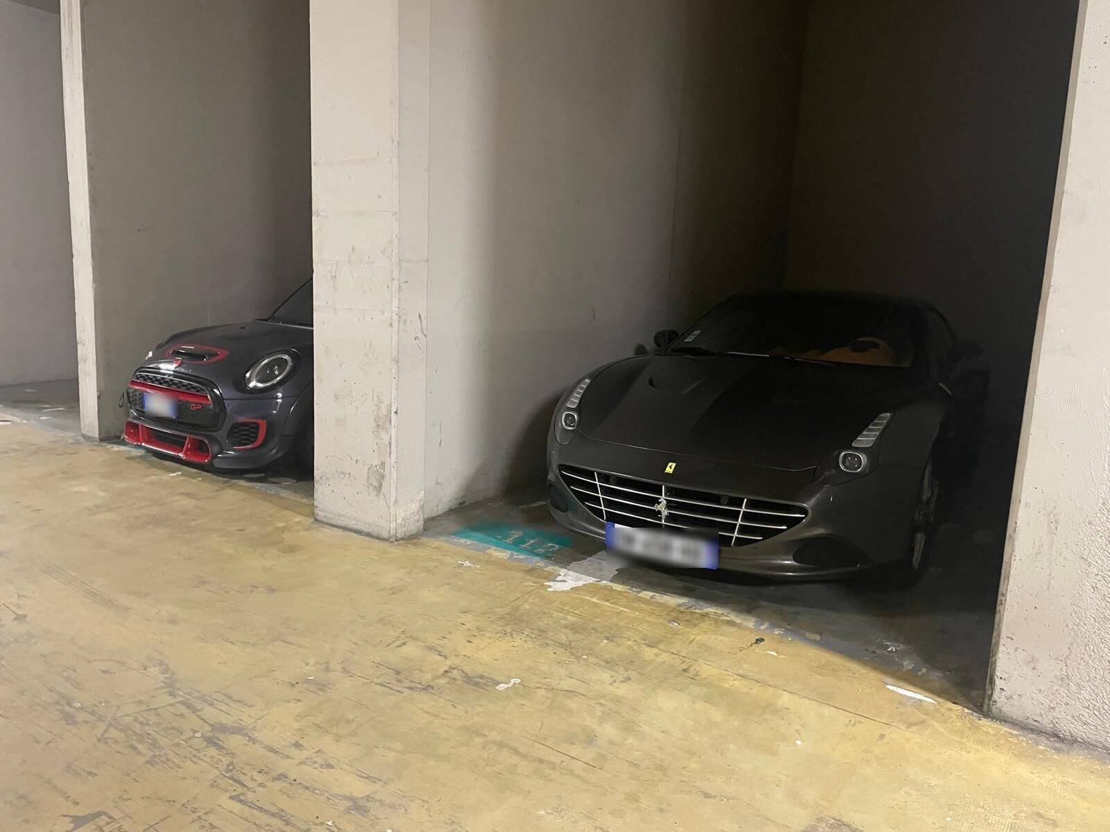 Les policiers de Monaco saisissent 47 véhicules en marge du salon Top Marques