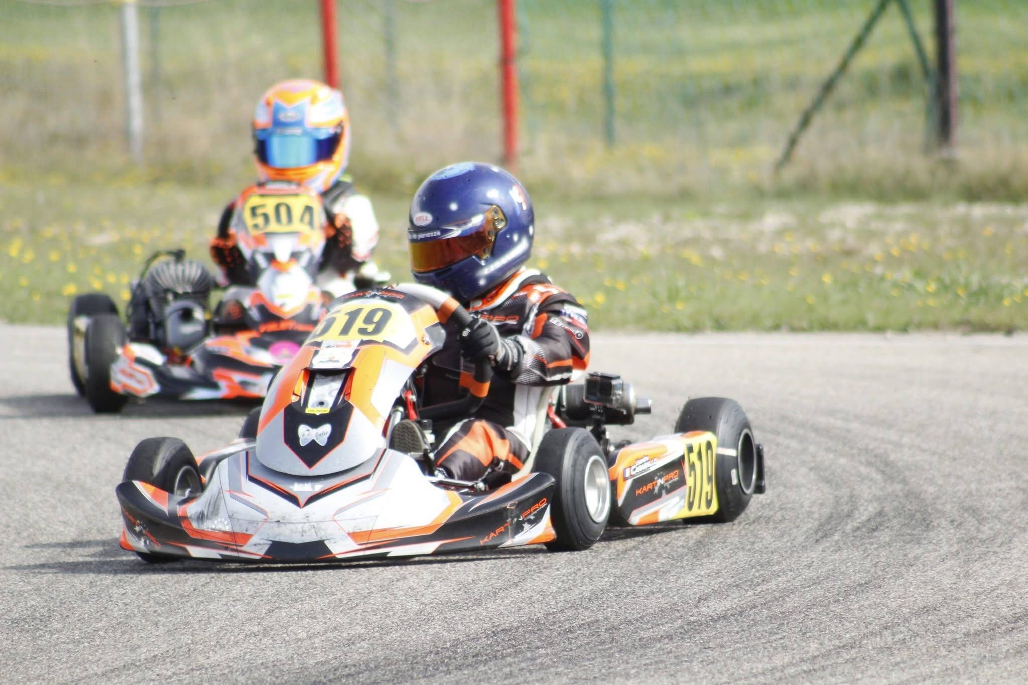 "J'ai tout le temps envie de rouler": la vie à 100 à l'heure de Louka Ferrus, cet ado d'Antibes surdoué du karting