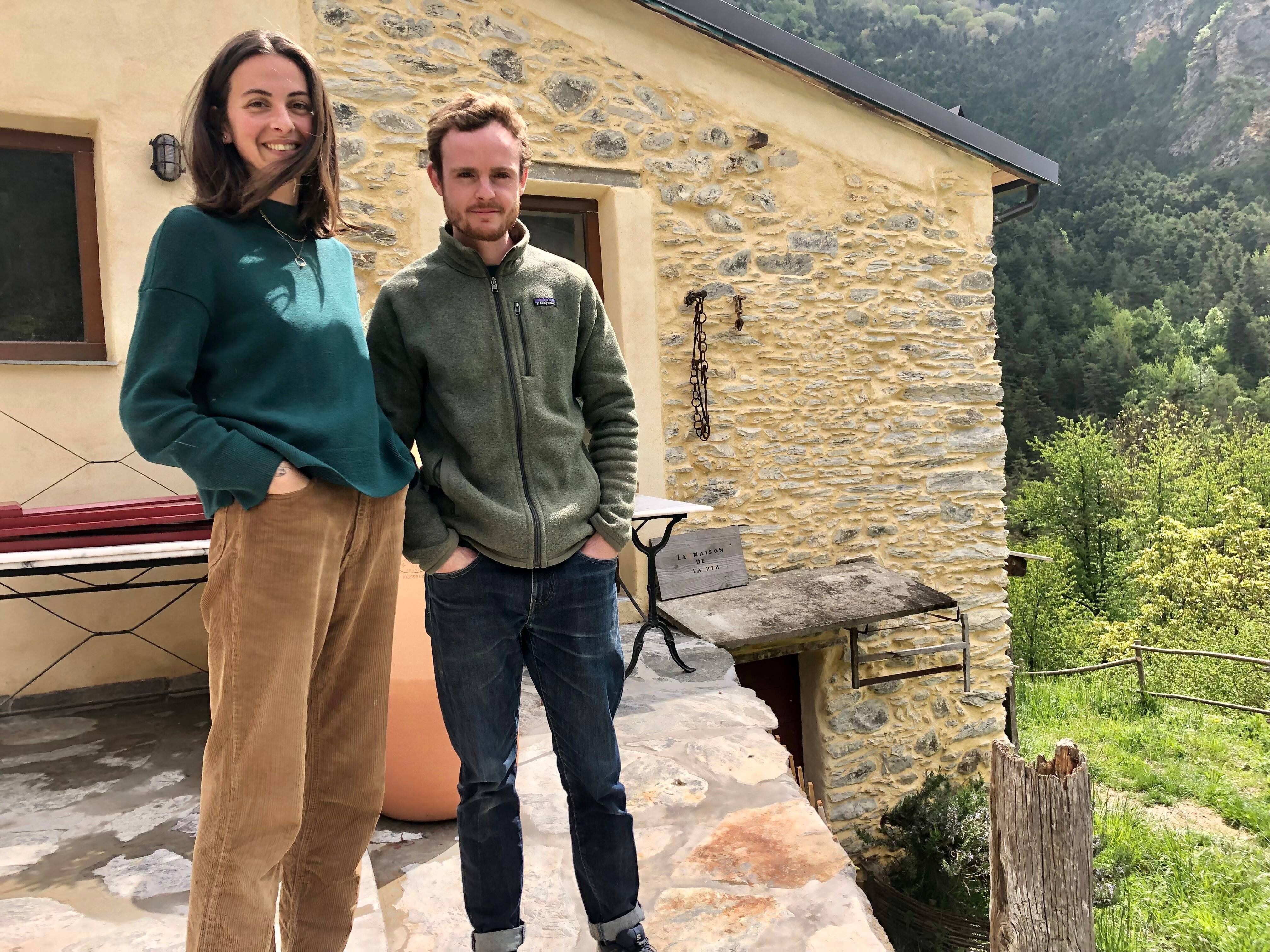 "On est tombés amoureux de la Roya": Camille et Thomas ouvrent leur restaurant "La Maison de la Pia" à Tende