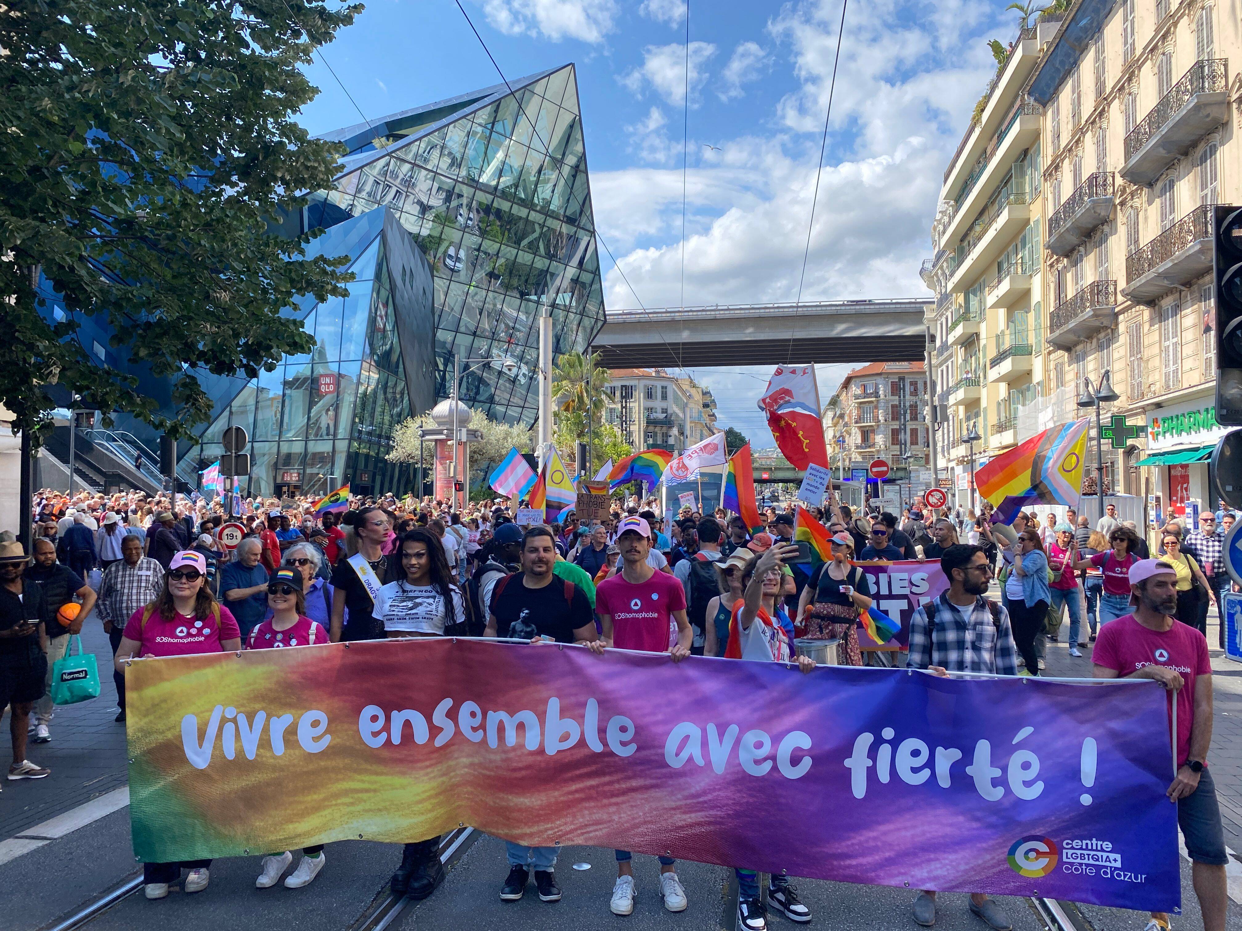 À Nice, une marche contre les LGBTphobies et l'extrême droite