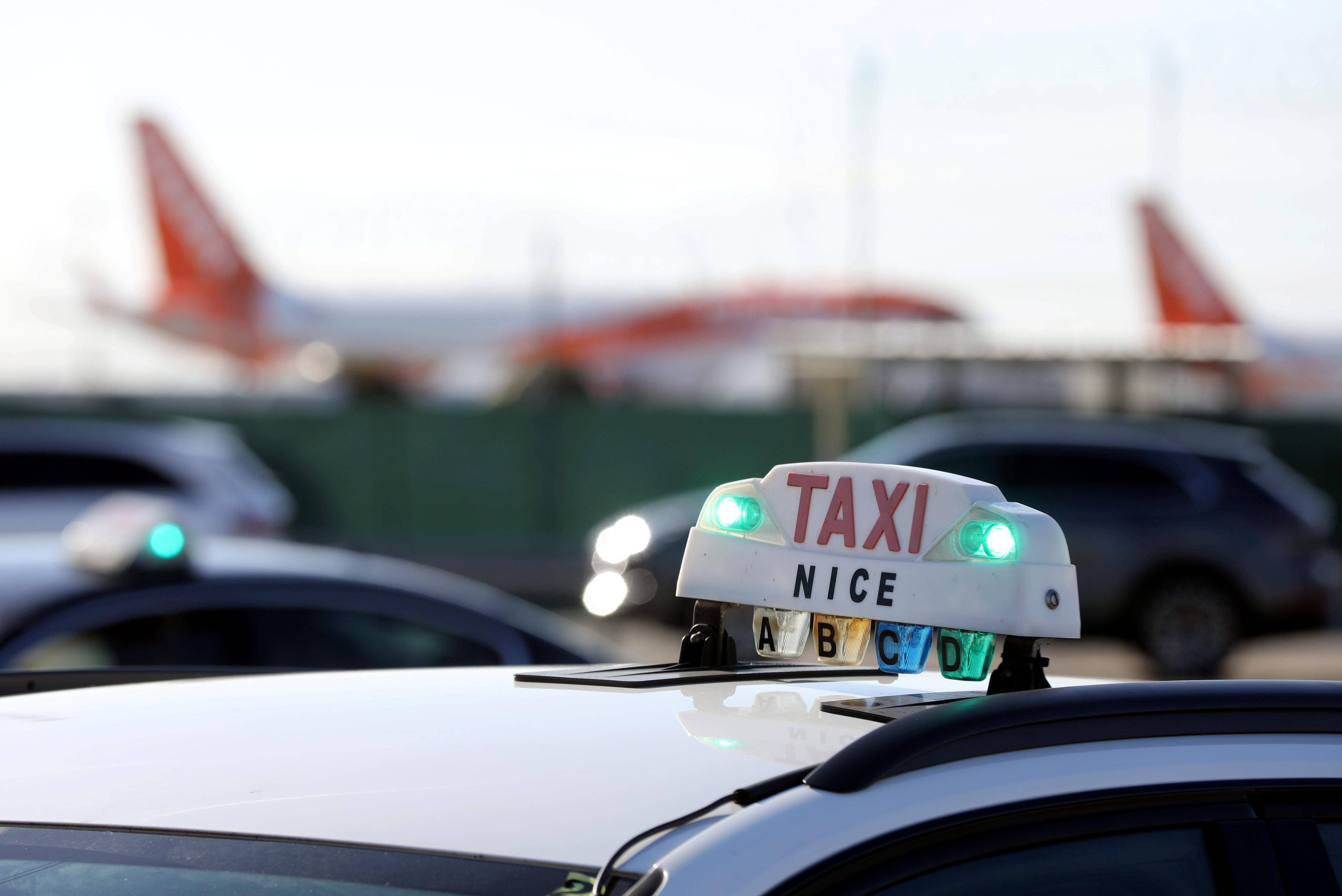 "Nous devons répondre présents": pourquoi le mouvement de grève des taxis n'est pas suivi dans les Alpes-Maritimes