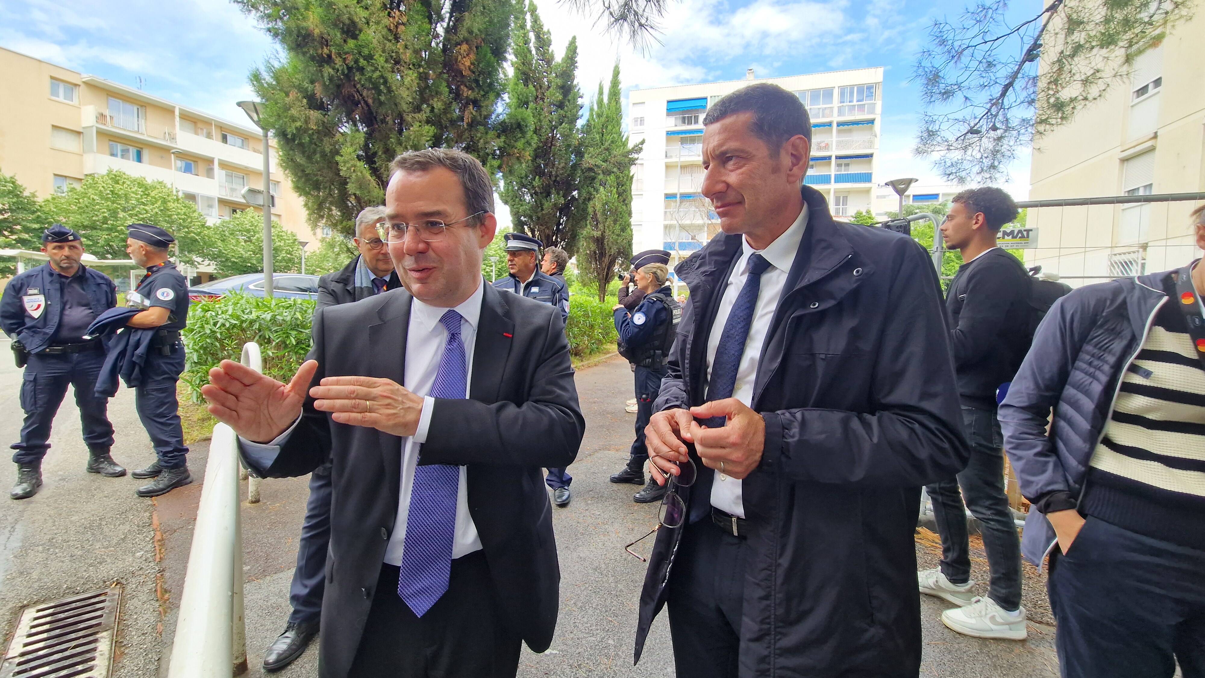 "Nous ne lâcherons rien, nous ne laisserons aucune place aux trafiquants de drogue et aux consommateurs": le nouveau préfet choisit la Frayère à Cannes pour sa première visite