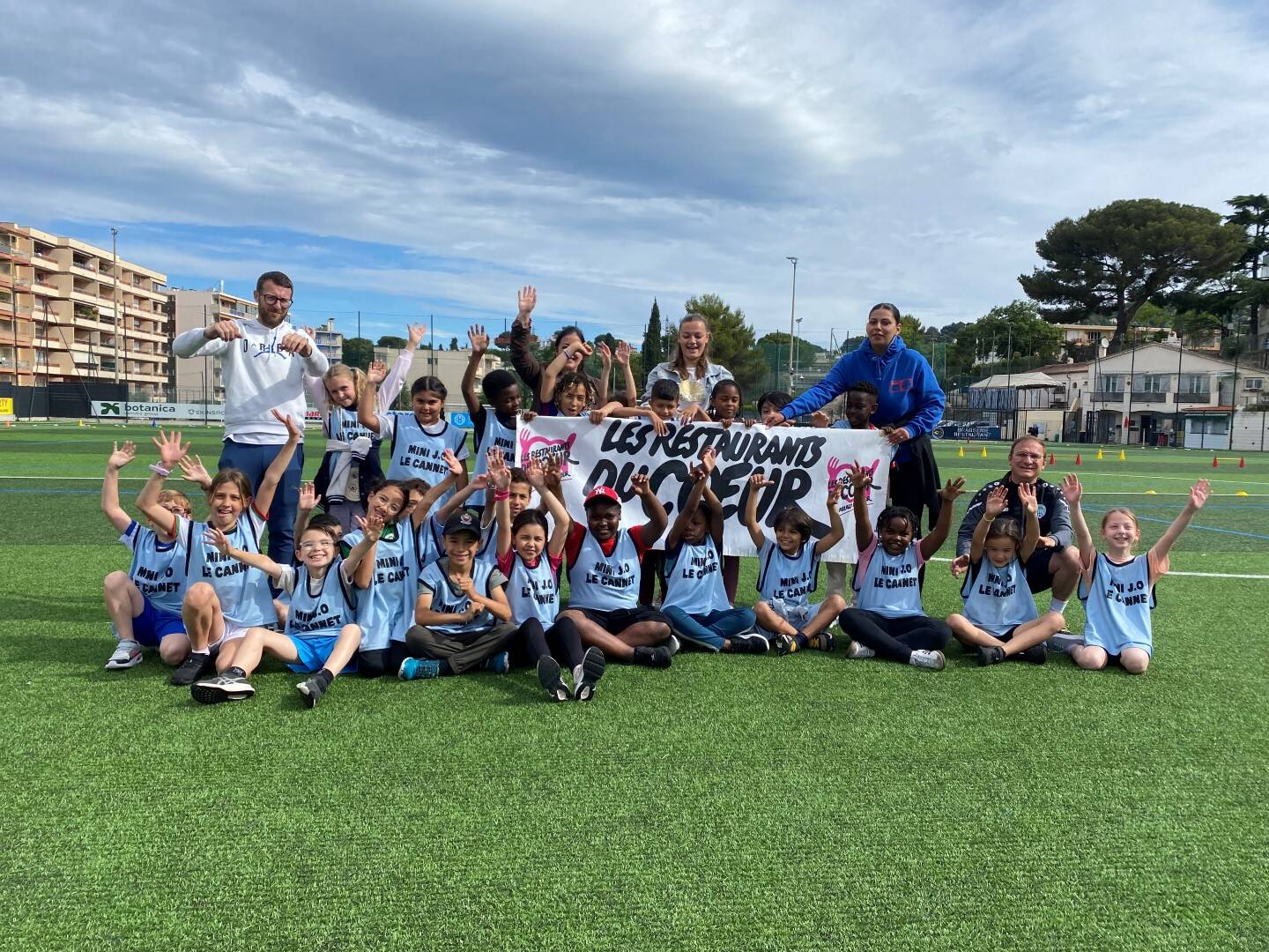"On s'est préparé depuis trois semaines pour chaque épreuve": au Cannet les Minis JO rassemblent près de 2.000 élèves pour du sport et de la solidarité