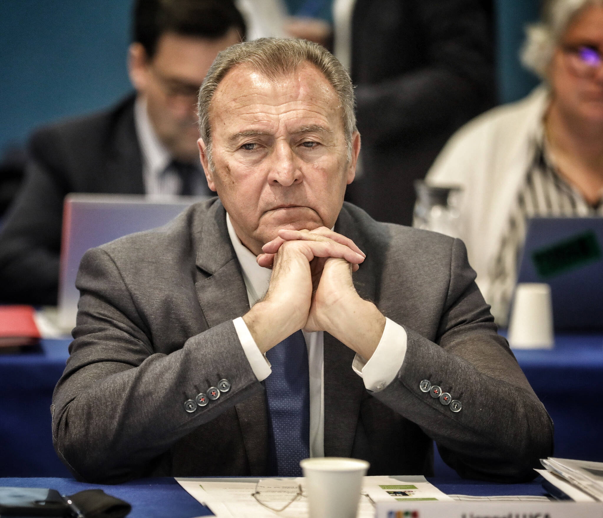 "Je crains une campagne déloyale": le maire de Villeneuve-Loubet redoute les élections municipales