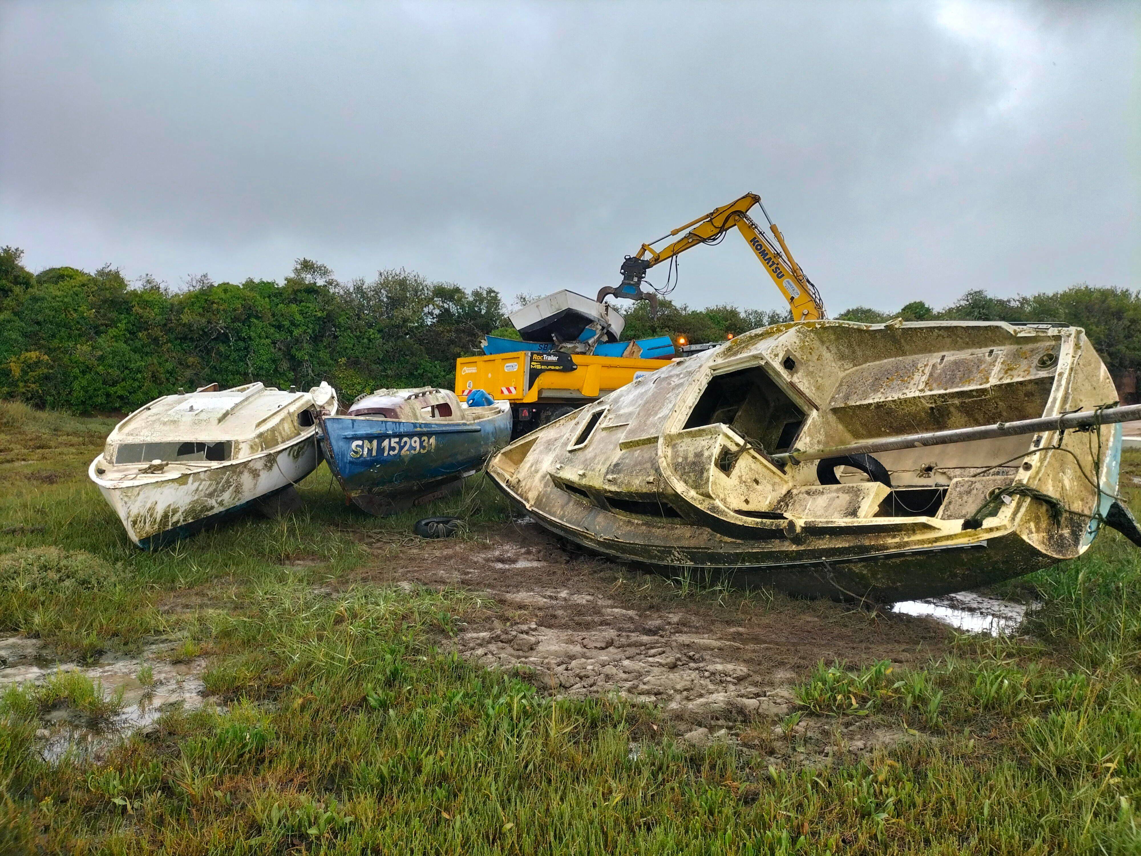 En Bretagne, le littoral ne veut plus être le cimetière des bateaux
