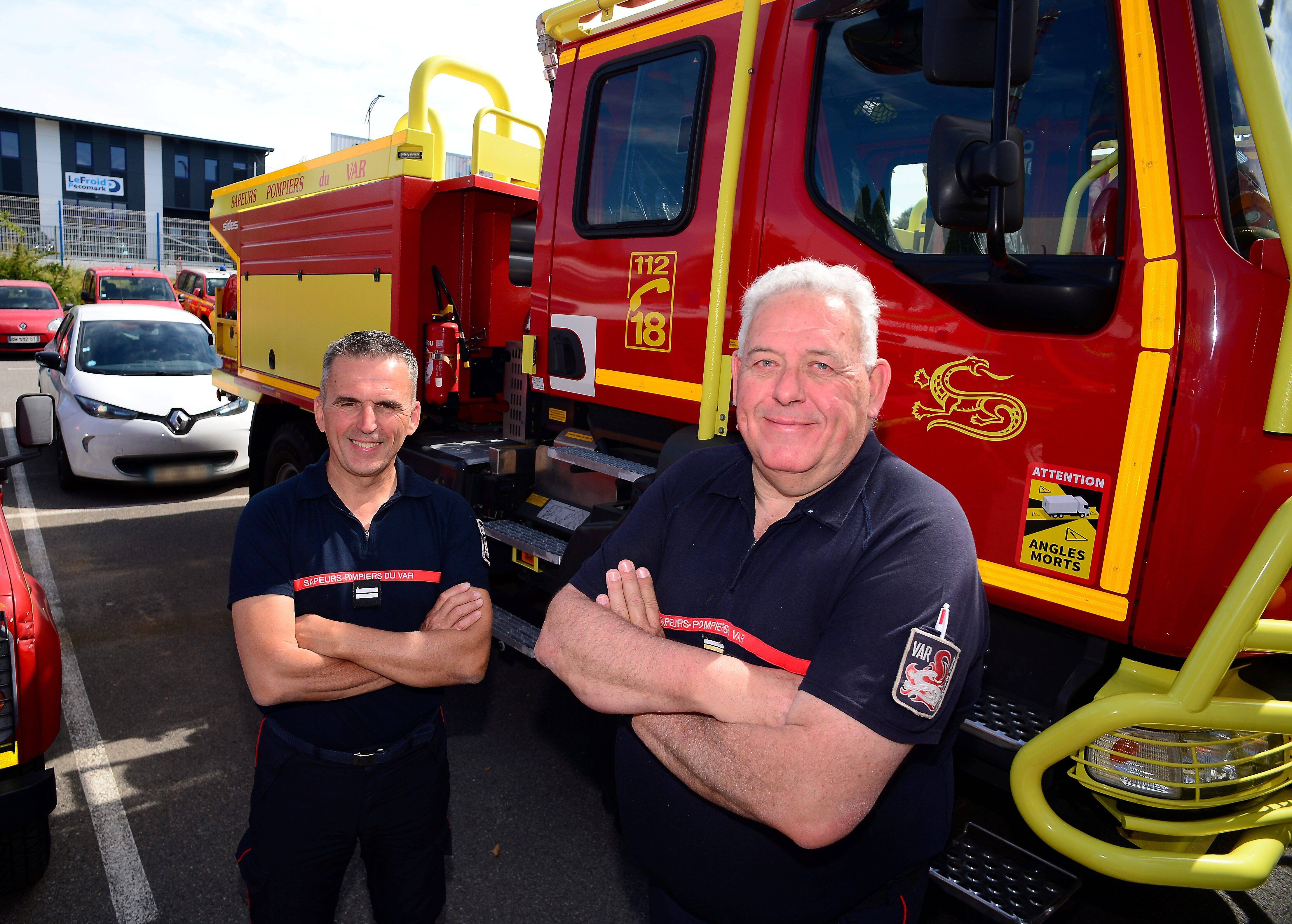 "Le feu atteint mille degrés en quelques secondes": les pompiers du Var face aux dangers des batteries lithium des trottinettes électriques