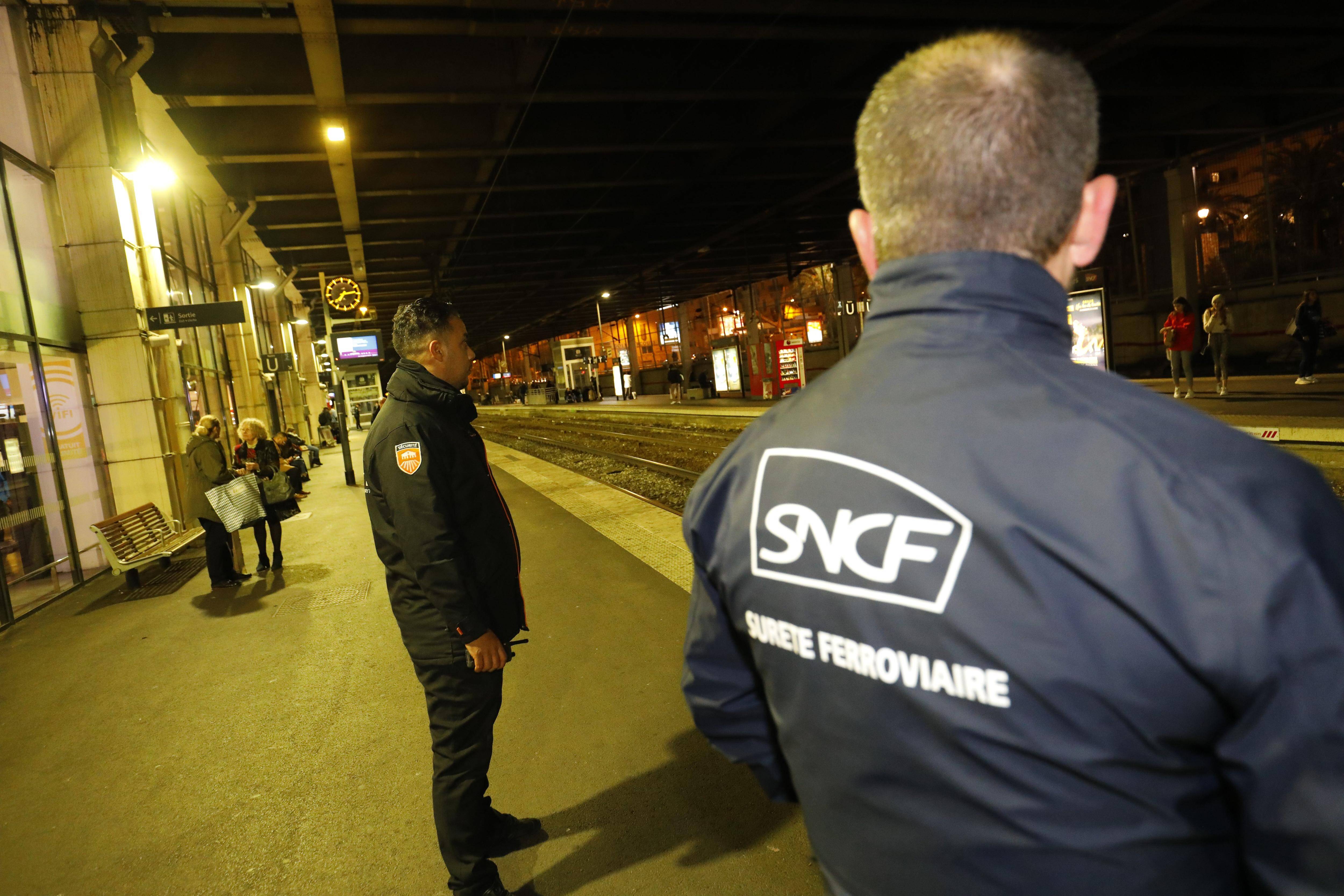 David Lisnard réclame des moyens pour sécuriser la gare de Cannes