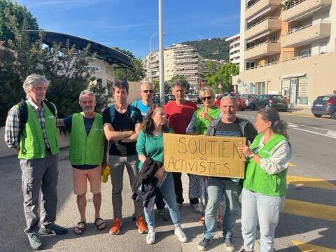 Mis en garde à vue pour des tags, les militants de Greenpeace ont été libérés et devront payer une amende