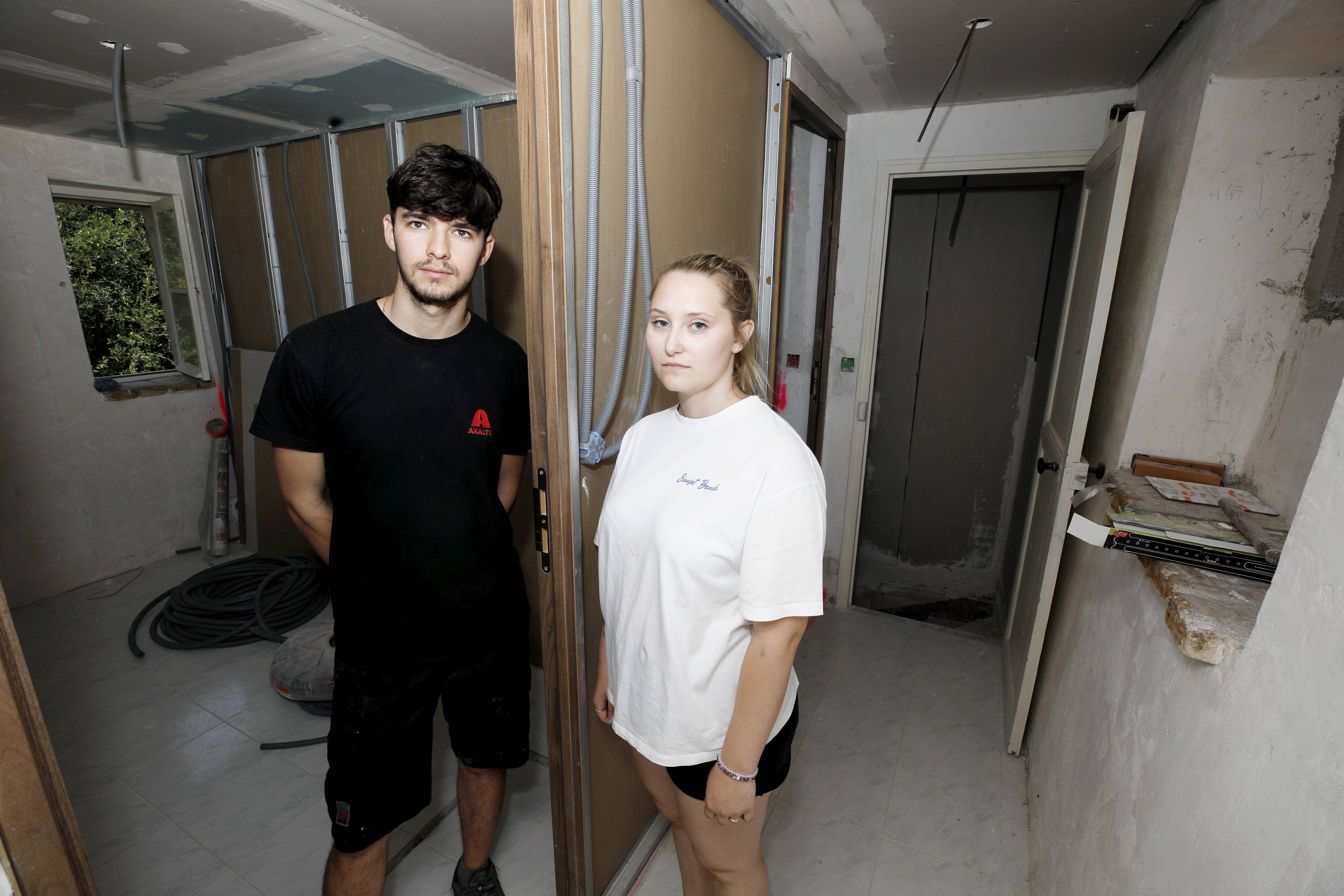 Ils achètent une maison sur les hauteurs de Nice: 8 mois après, ils attendent toujours l'électricité