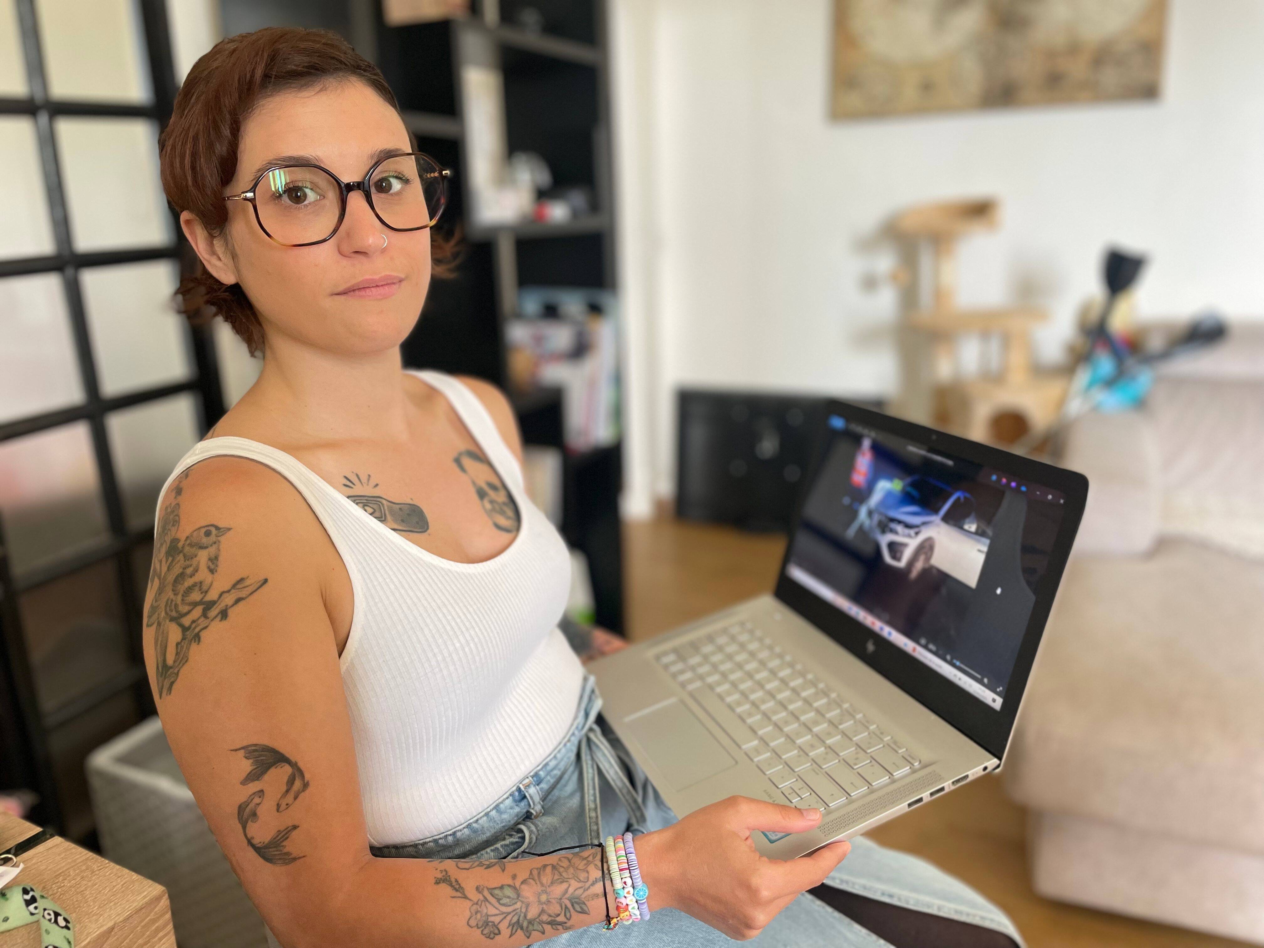 "L'injustice vous ronge": Marion lance une "bouteille à la mer" sur Facebook pour retrouver le chauffard qui a fait basculer sa vie