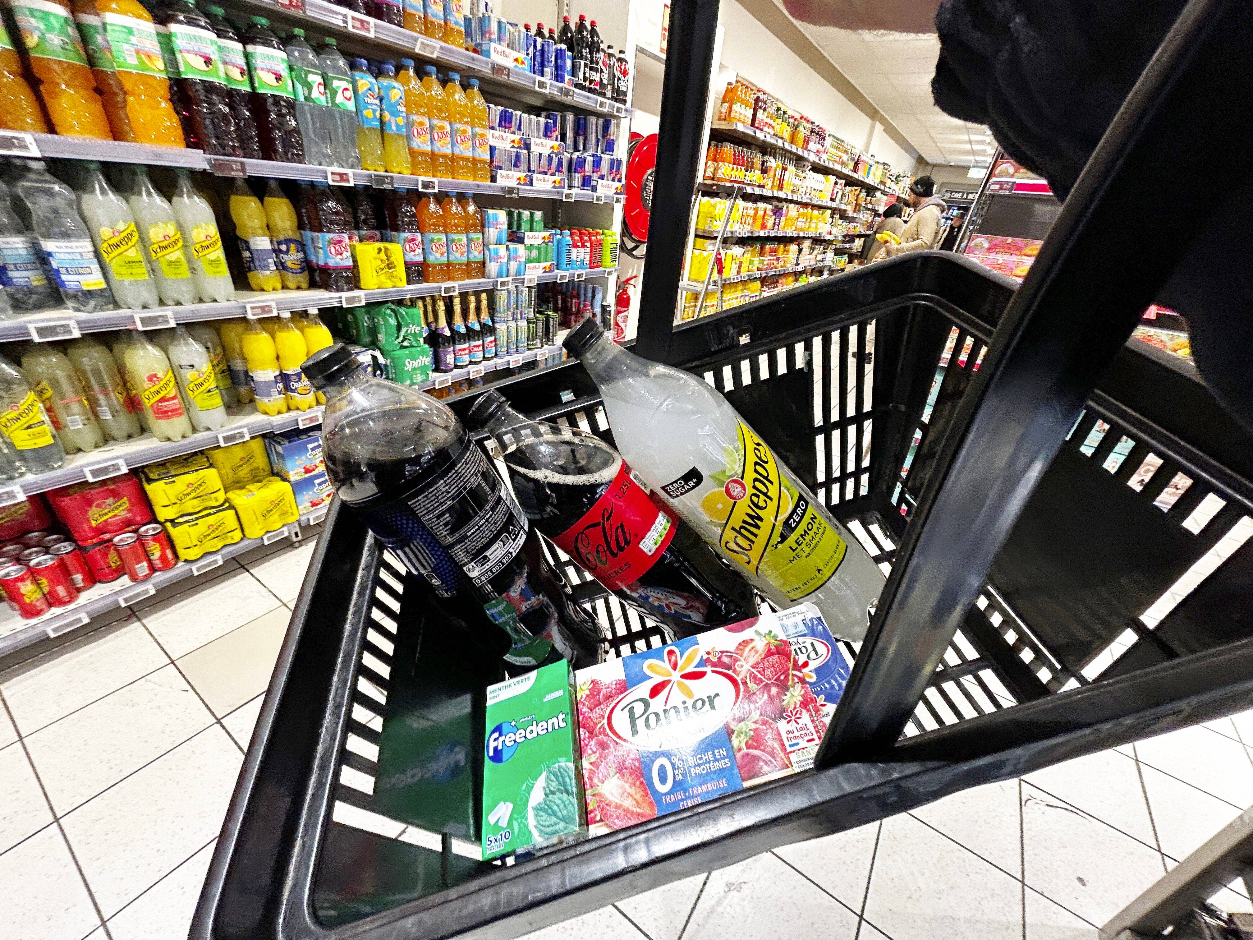 "Il y a une politisation de la peur autour du cancer": un oncologue décrypte pour nous les fausses informations