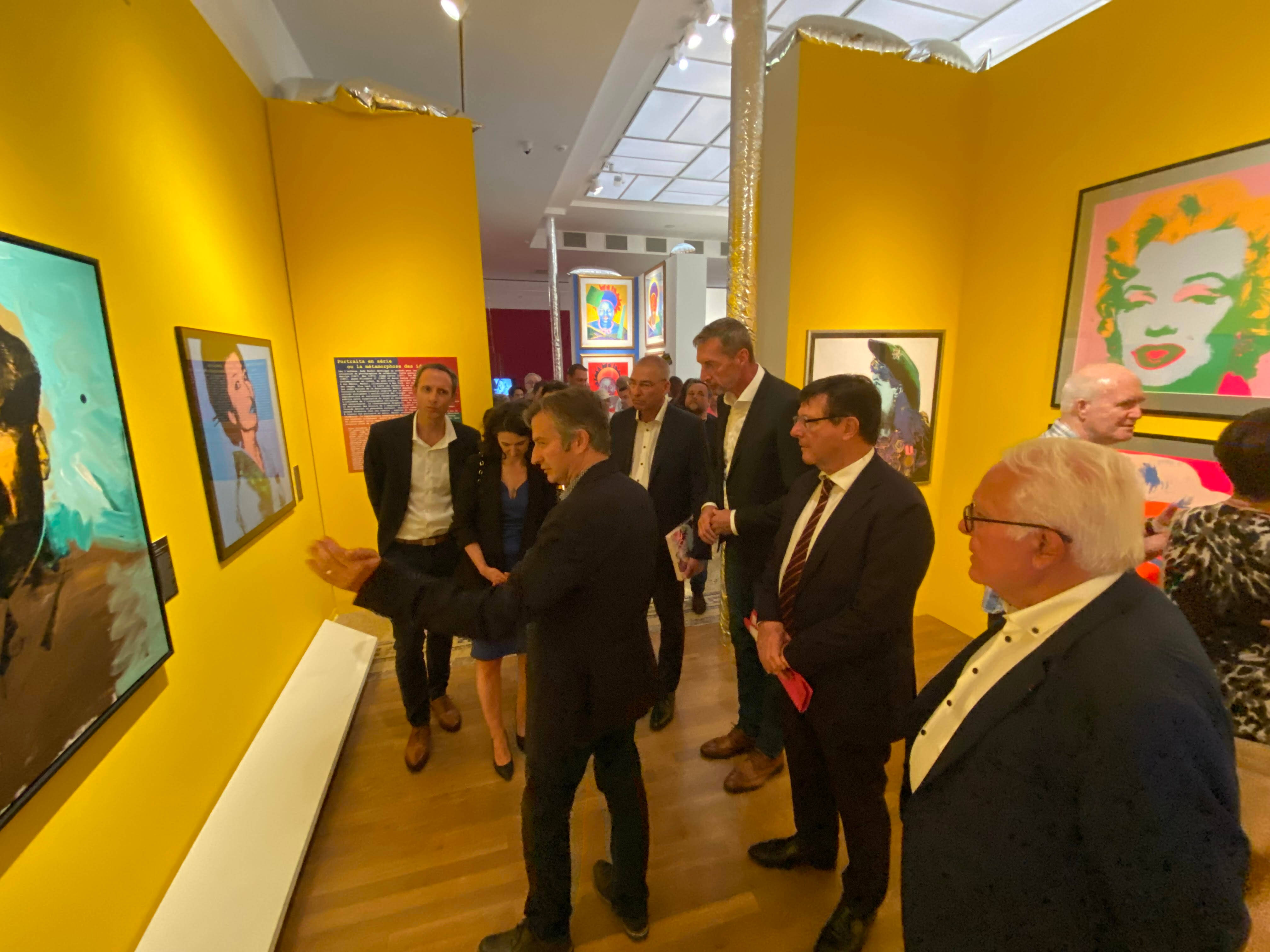 Déjà 40.000 visiteurs: à Hyères, l'expo Andy Warhol a fait sauter la Banque