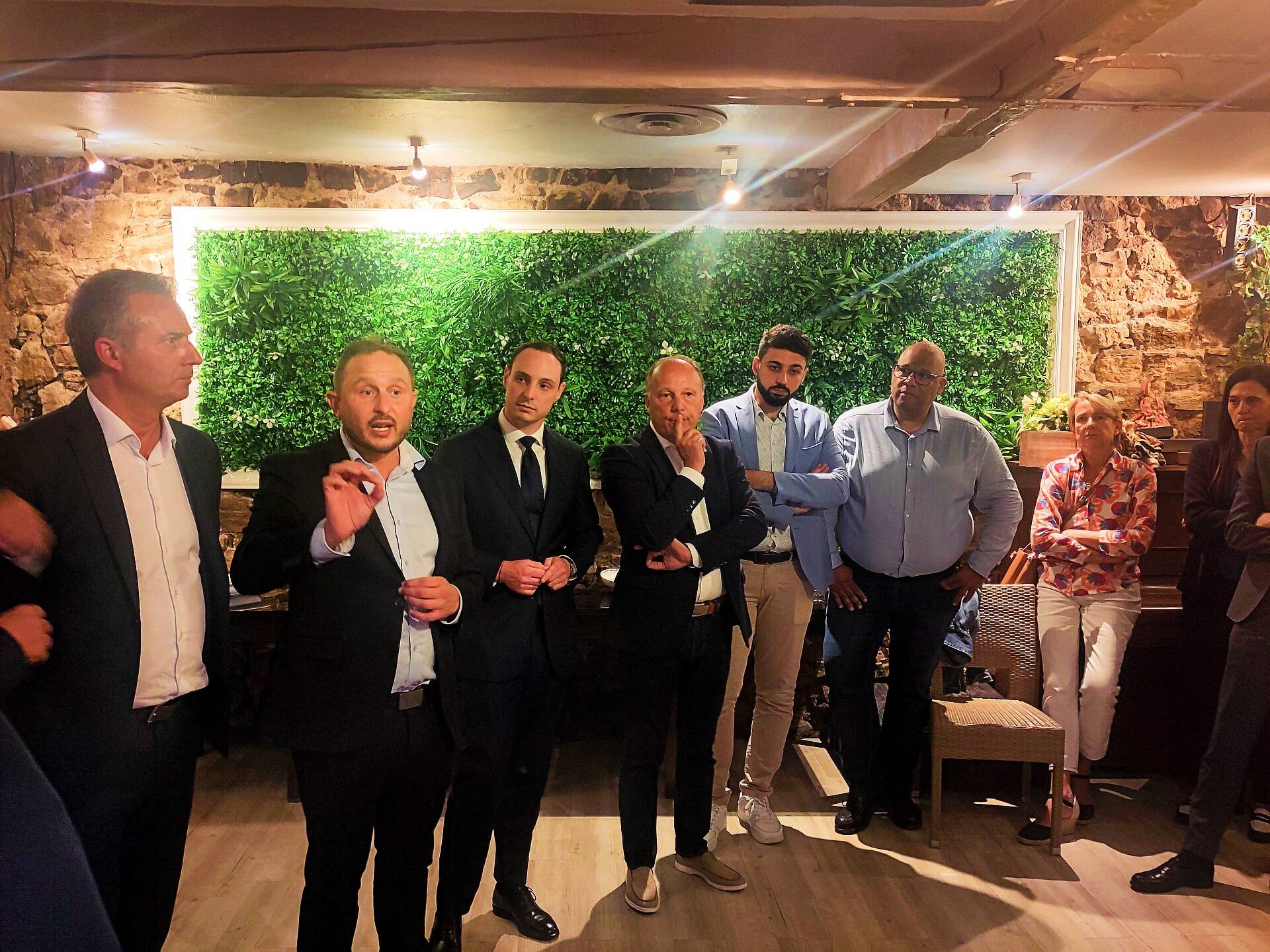 "Il n'y aura jamais de listes UDR et RN qui s'affrontent": l'extrême droite pose sa stratégie pour les prochaines échéances électorales dans les Alpes-Maritimes