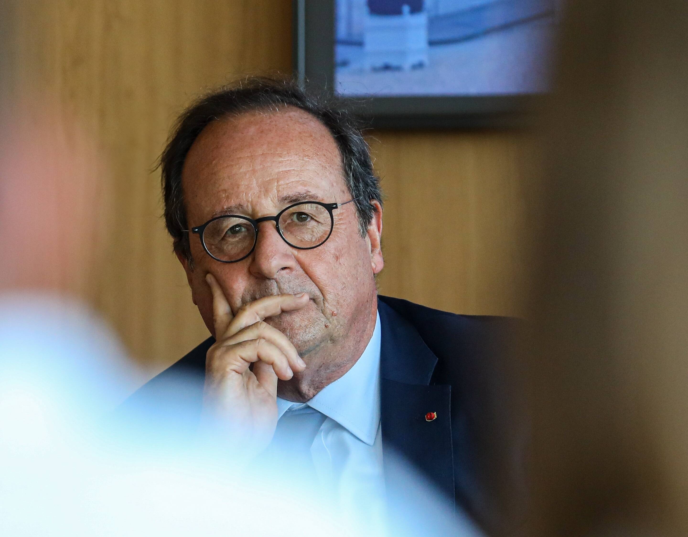 "La démocratie suppose de l'engagement", selon François Hollande en colloque à Nice sur le pouvoir présidentiel