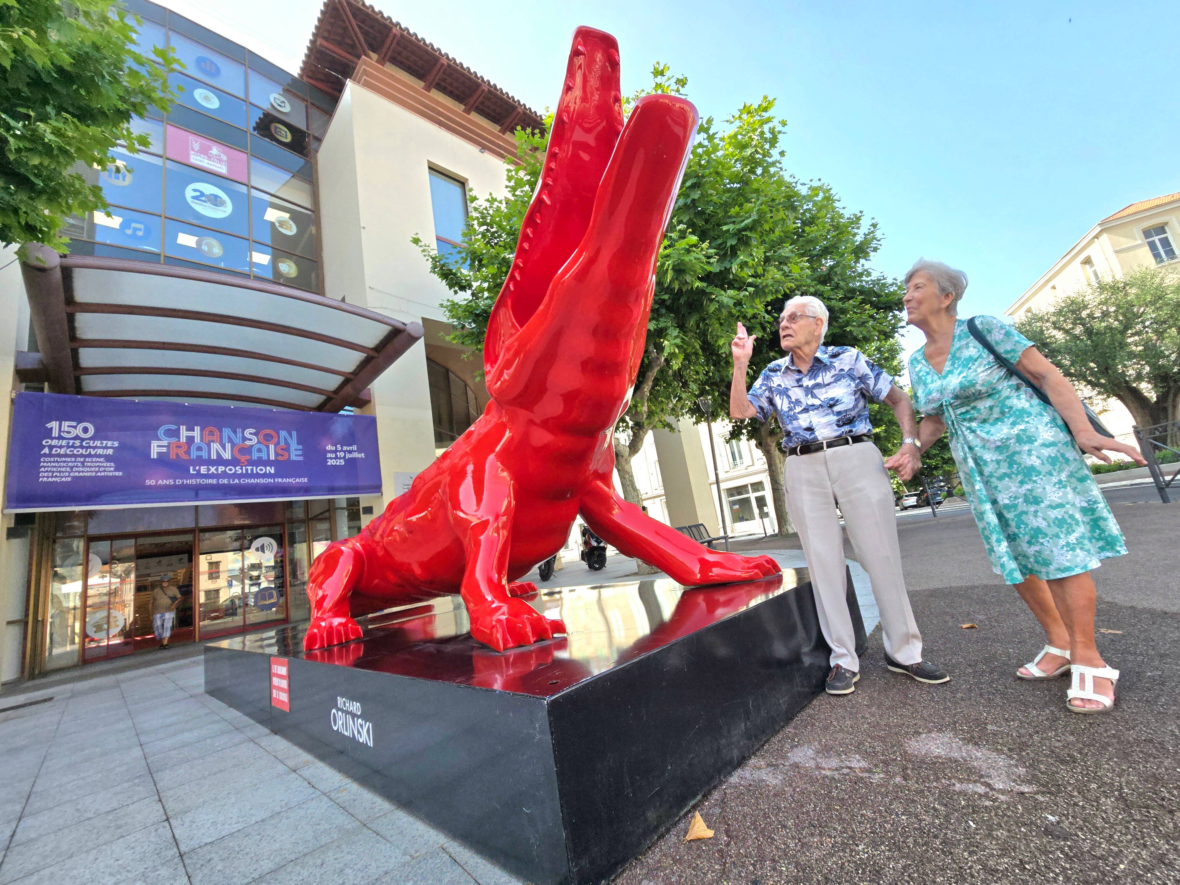C'est quoi ces statues d'animaux colorées qui ont fait leur apparition à Saint-Raphaël?