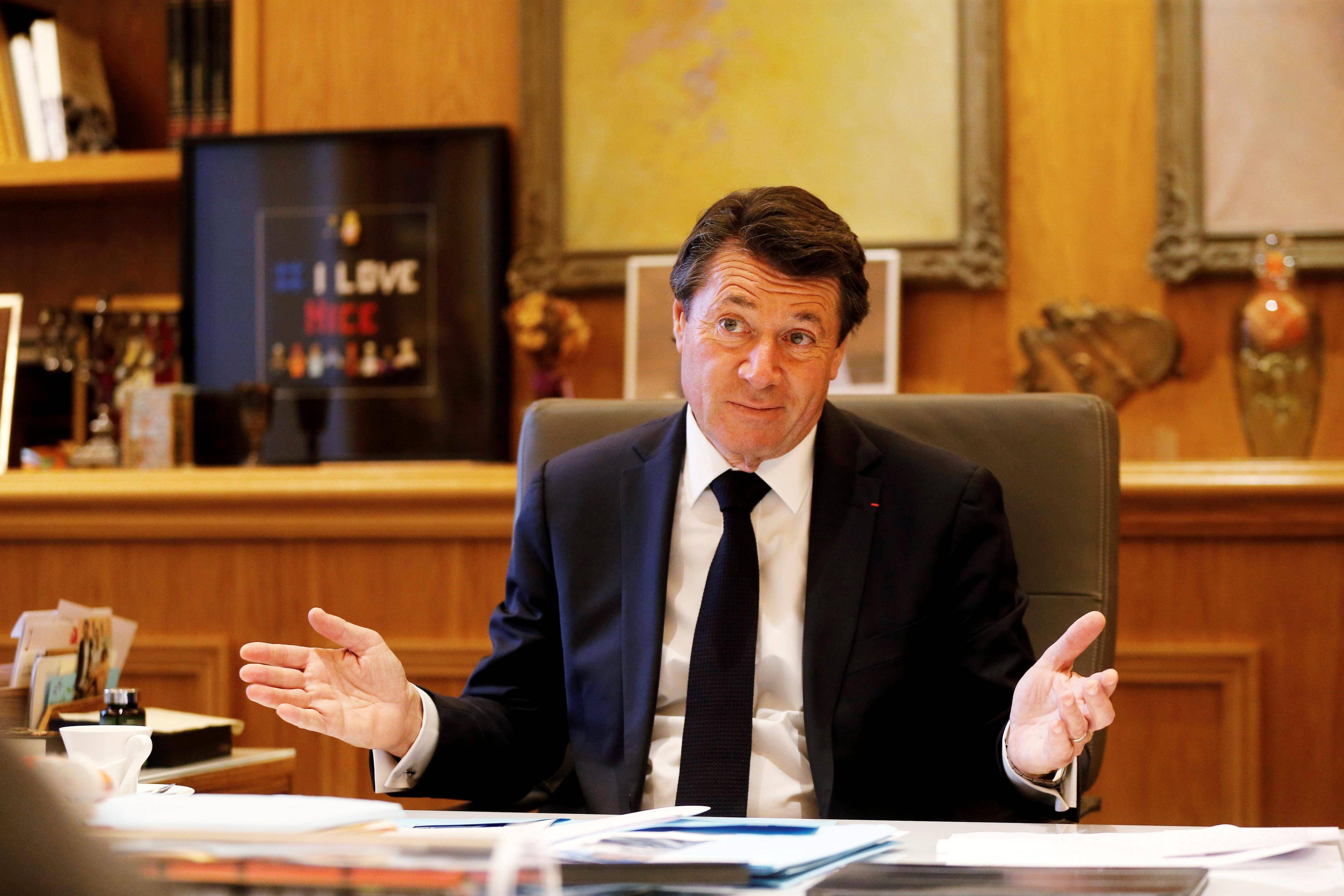 "Ces fiches rappelleraient les heures les plus sombres de notre histoire": Christian Estrosi exige des explications sur le fichage dont est accusé Eric Ciotti