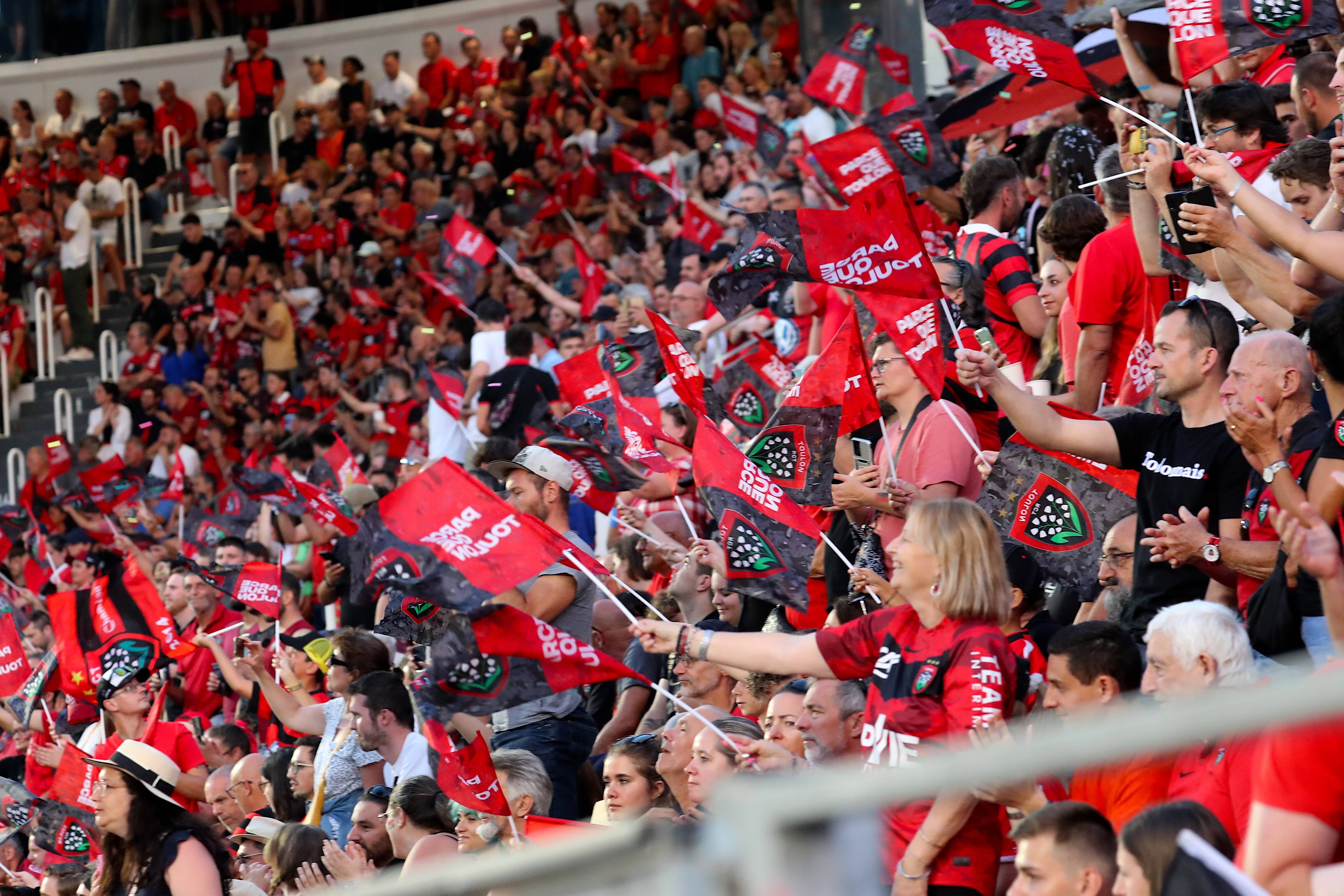 "On remet le pied dans quelque chose de chouette": les supporters du RCT impatients avant la demi-finale face à Bordeaux-Bègles