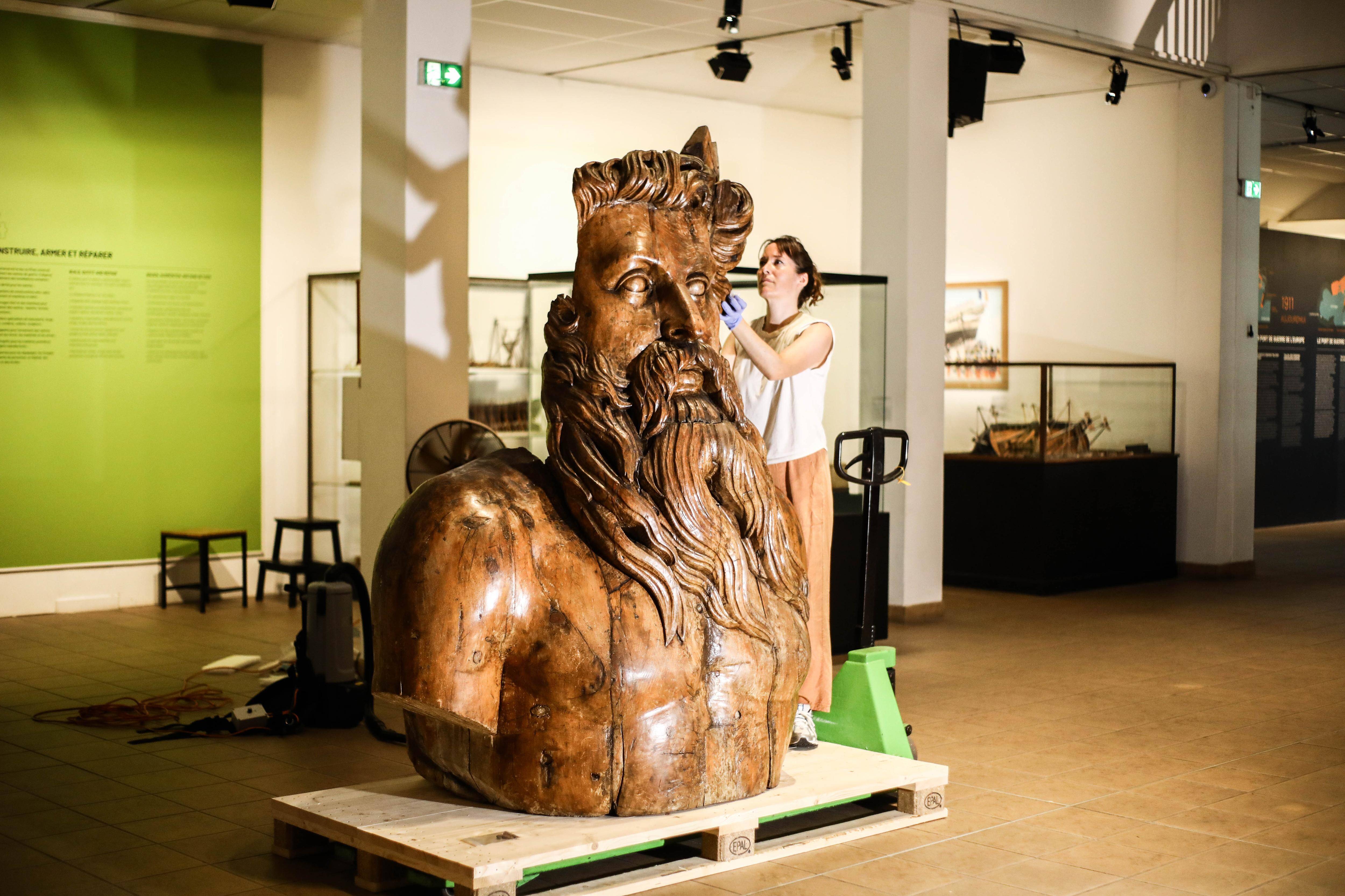 Cette sculpture emblématique du musée de la Marine à Toulon va partir à Deauville