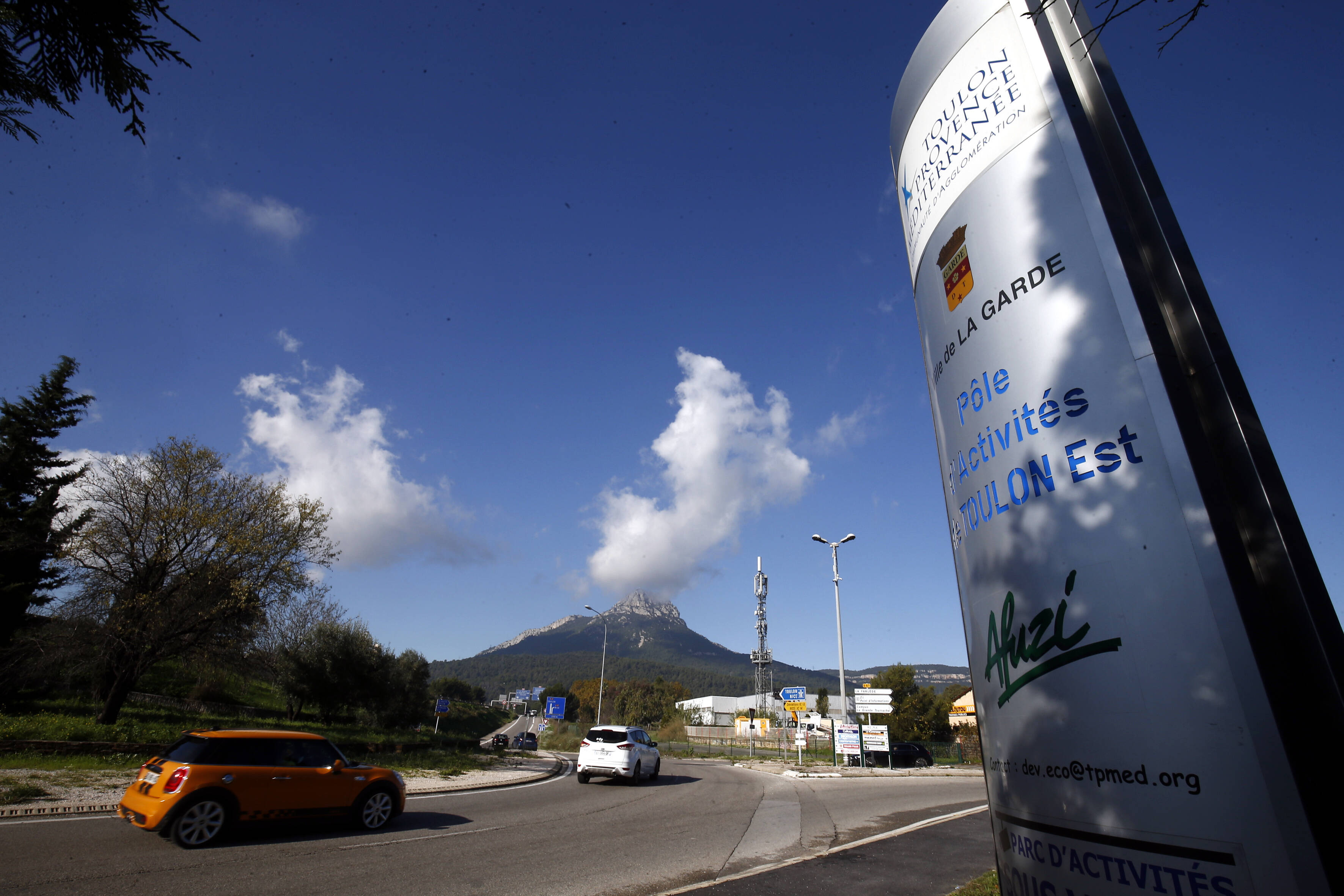 "On n'aurait jamais dû louer notre salle au RN" regrette l'Association des entreprises du parc d'activité de Toulon-Est