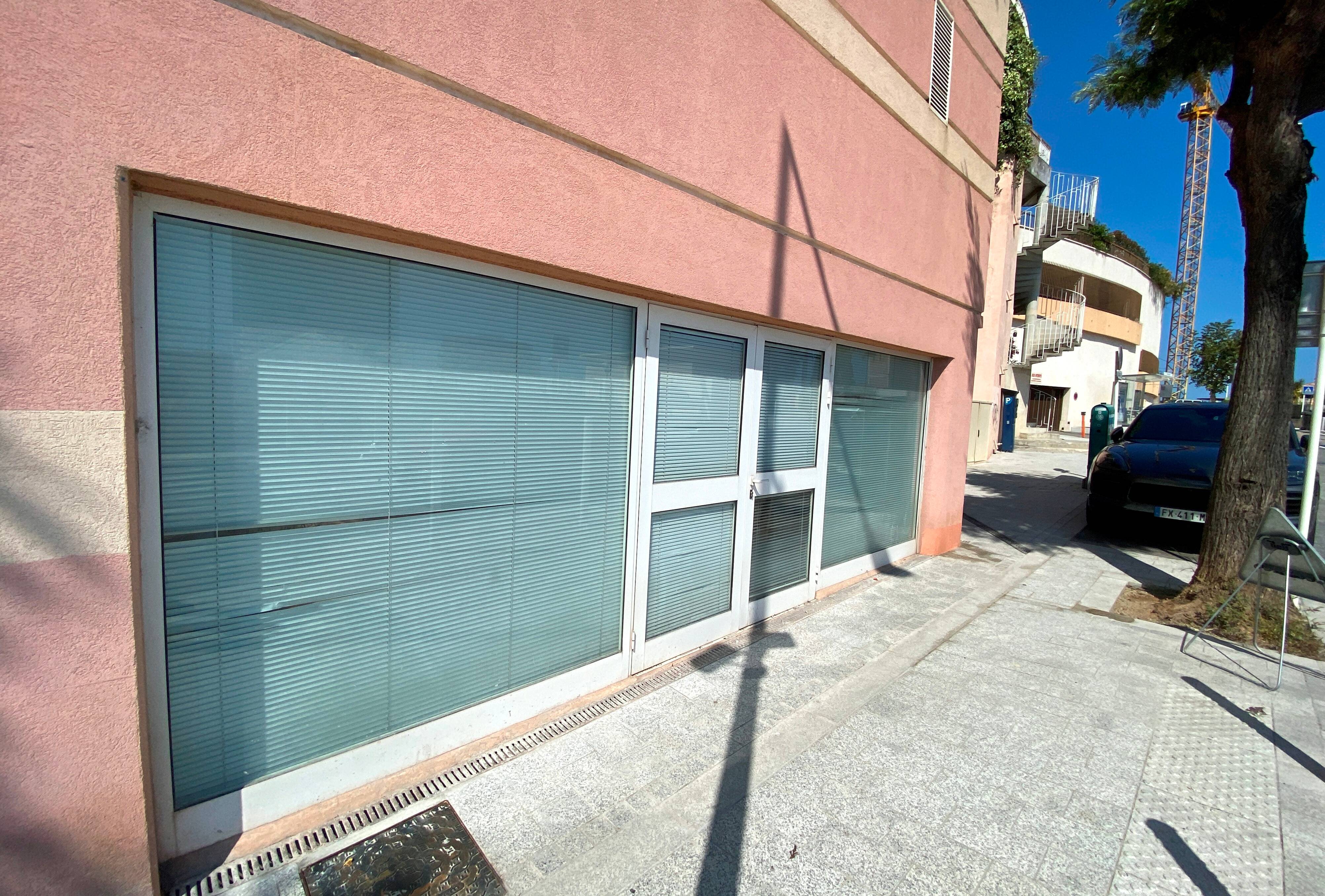 "Cela fait des années qu'on cherche désespérément un local": bientôt une épicerie de quartier sur ce boulevard de Beausoleil?