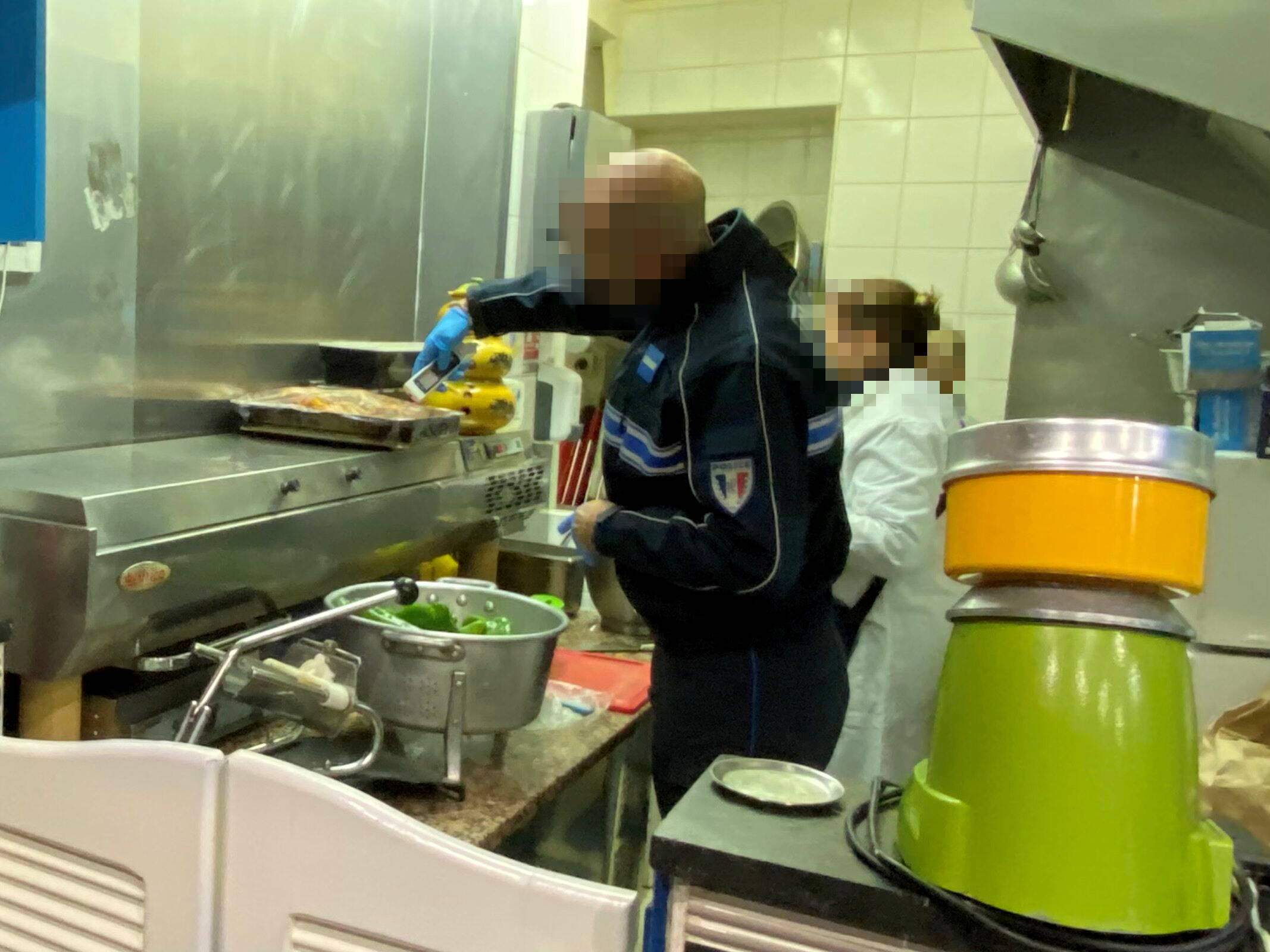 Plusieurs kilos de viande avariée détruits après une série de contrôles dans des bars et restos à Saint-Laurent-du-Var et Antibes