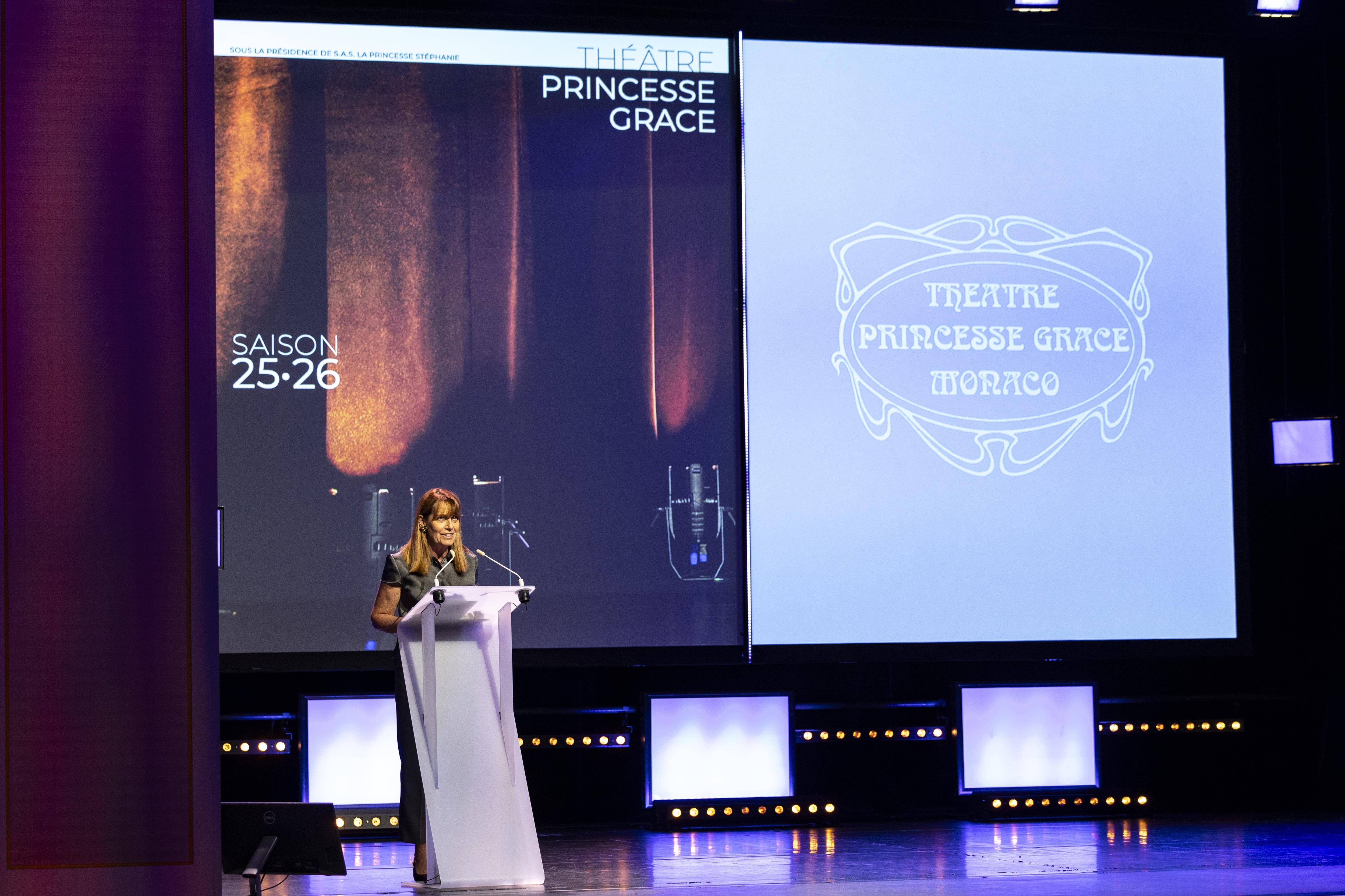 "On tient notre rôle de théâtre national": rencontre avec la directrice du Théâtre Princesse Grace de Monaco Françoise Gamerdinger