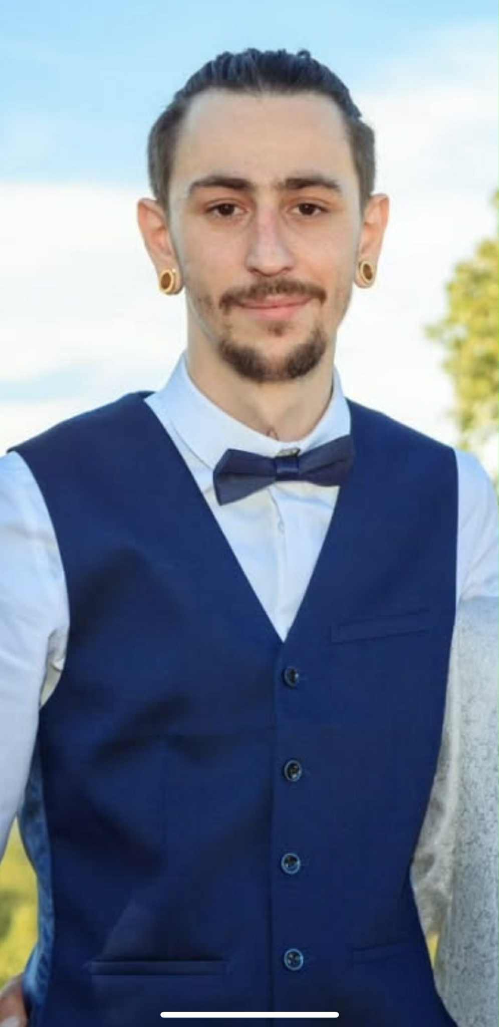 "Brian est mort comme il aimait vivre...": les proches du Grassois Brian Alavoine, décédé dans un accident de moto, lui rendent hommage