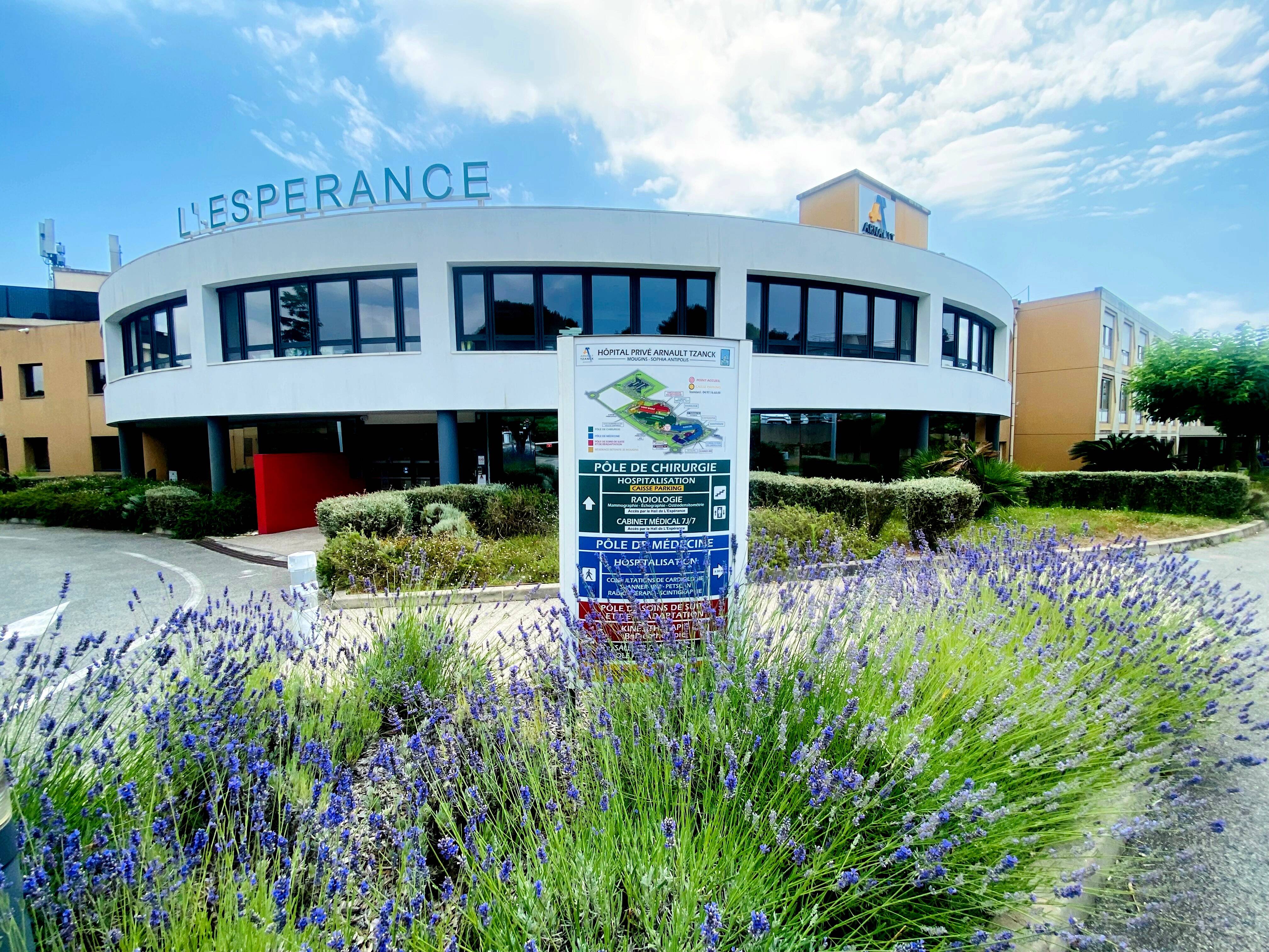 Ambre, et Clémence, c’était un sacré binôme!: l'hommage de l’Institut Arnault Tzanck de Mougins à ses deux infirmières varoises décédées sur l'A8