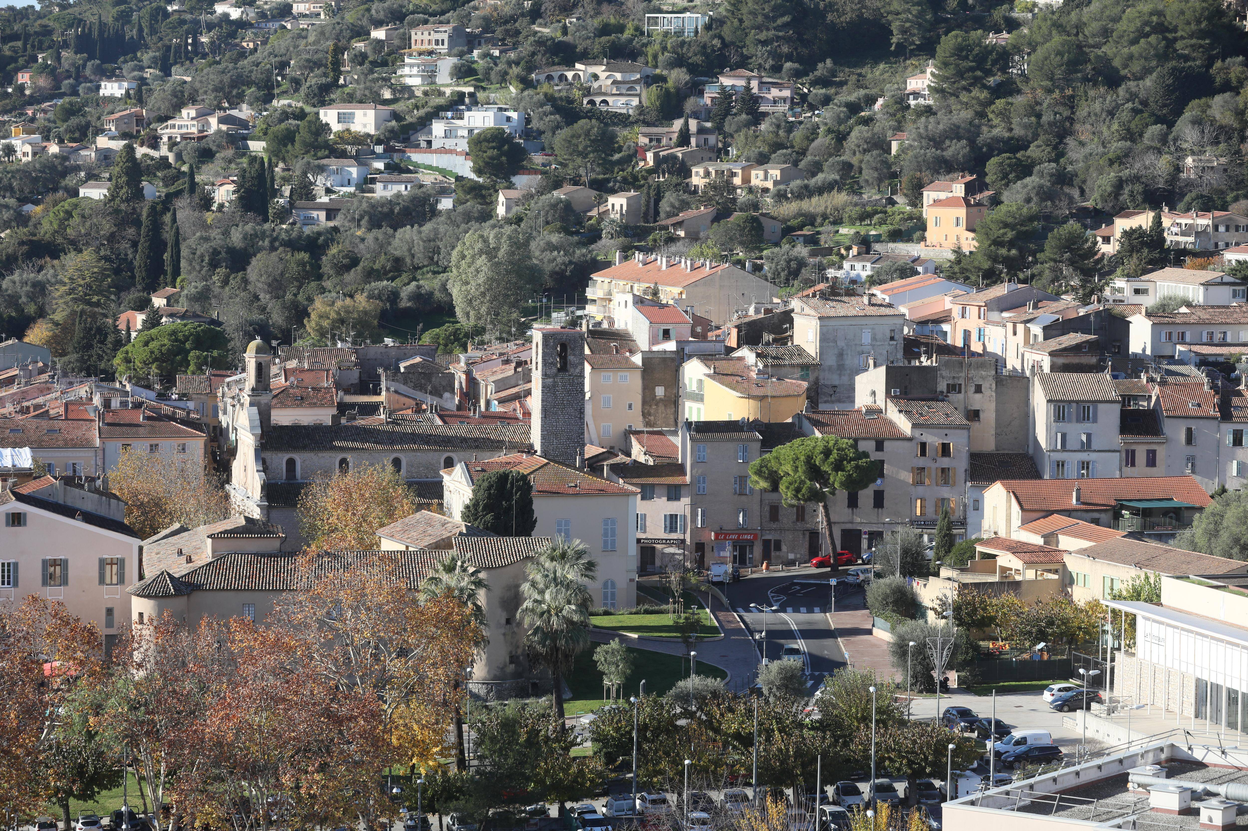 Agrippée et frappée en pleine rue, une adolescente agressée à Vallauris