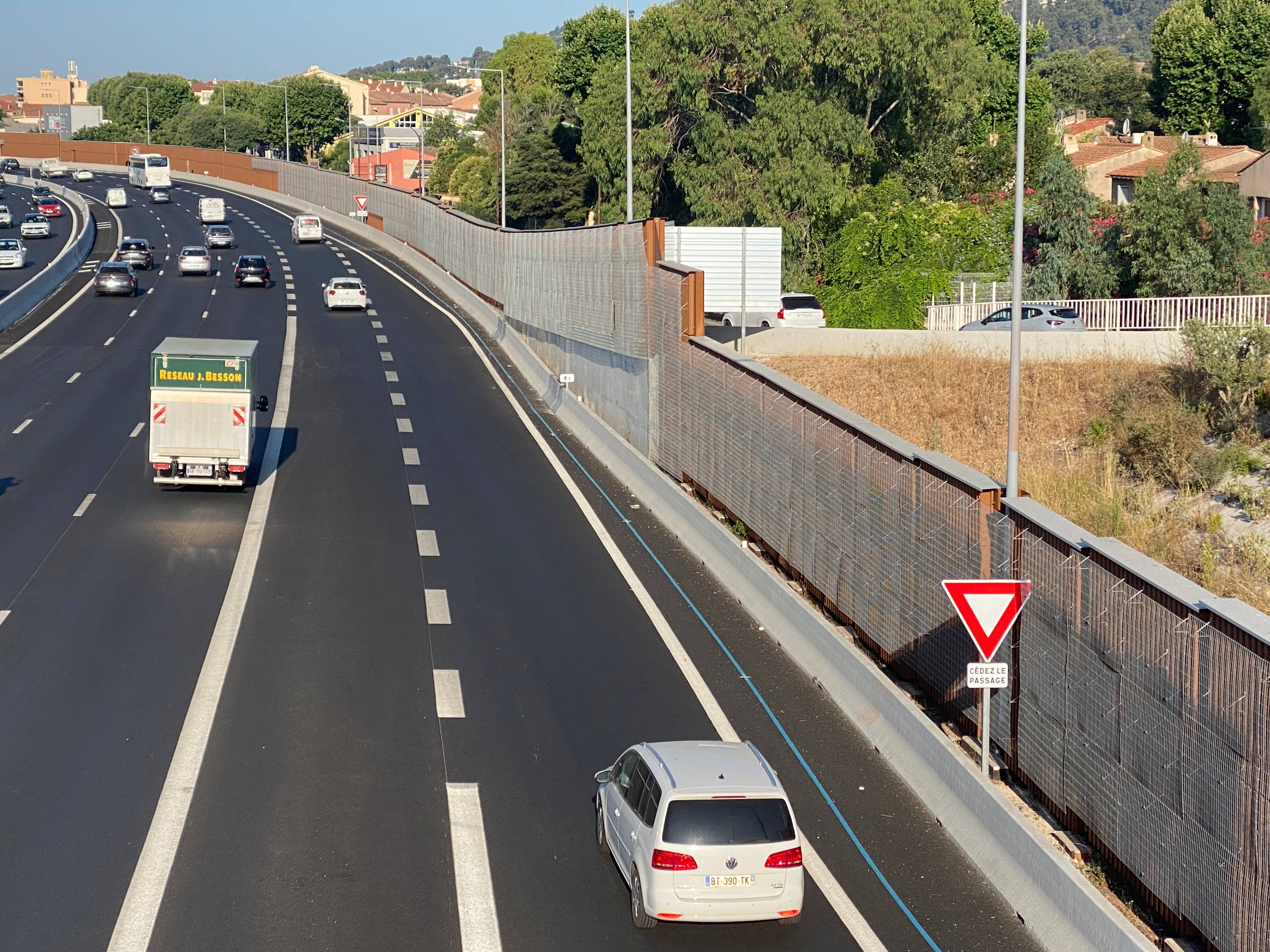 Voici tous les petits travaux qu'il reste à faire sur la nouvelle A57 cet été