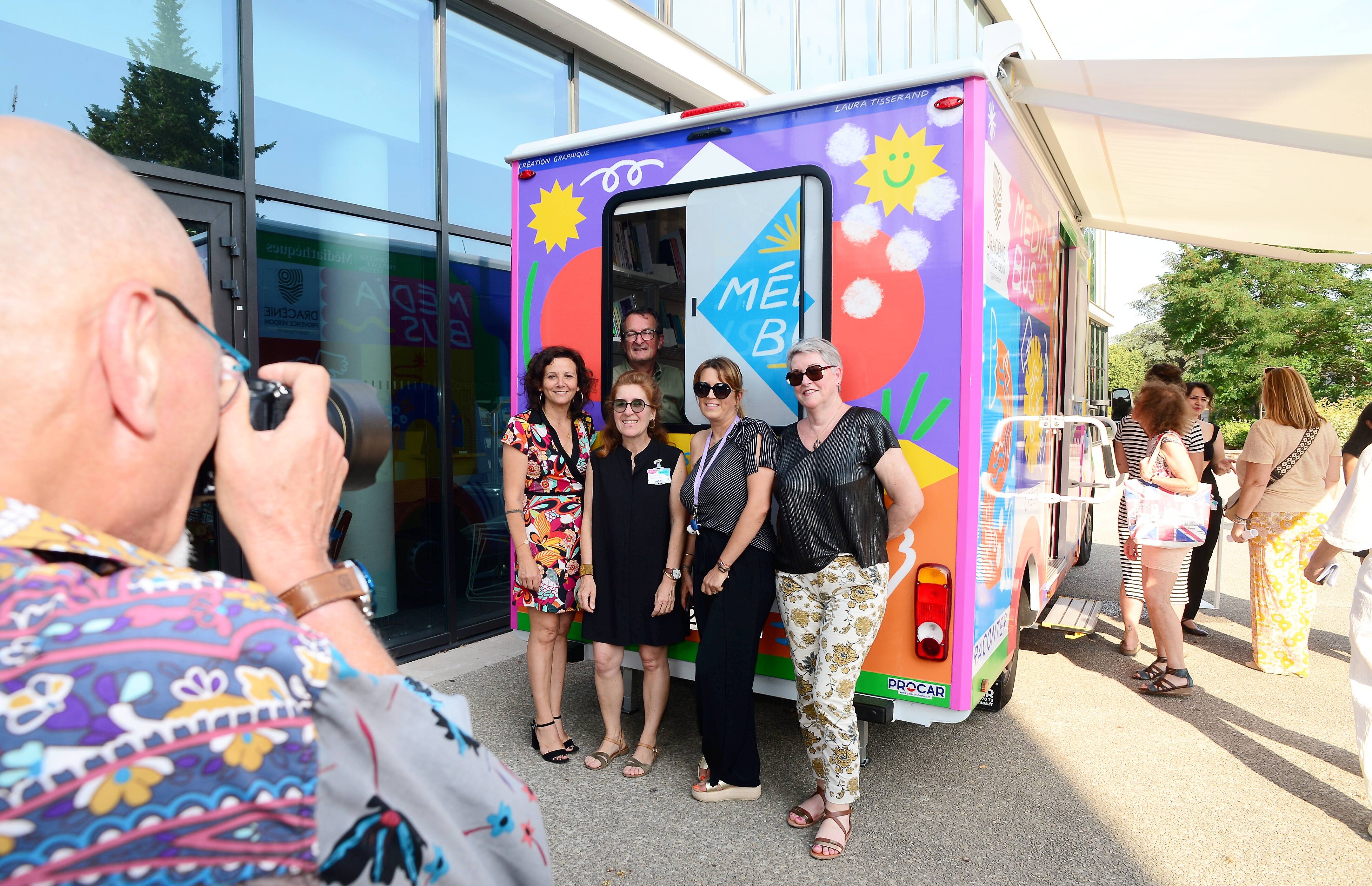 "Qu'on me garantisse que mon point relais ne sera pas fermé": la grogne du maire de ce petit village varois contre l'arrivée de la médiathèque itinérante