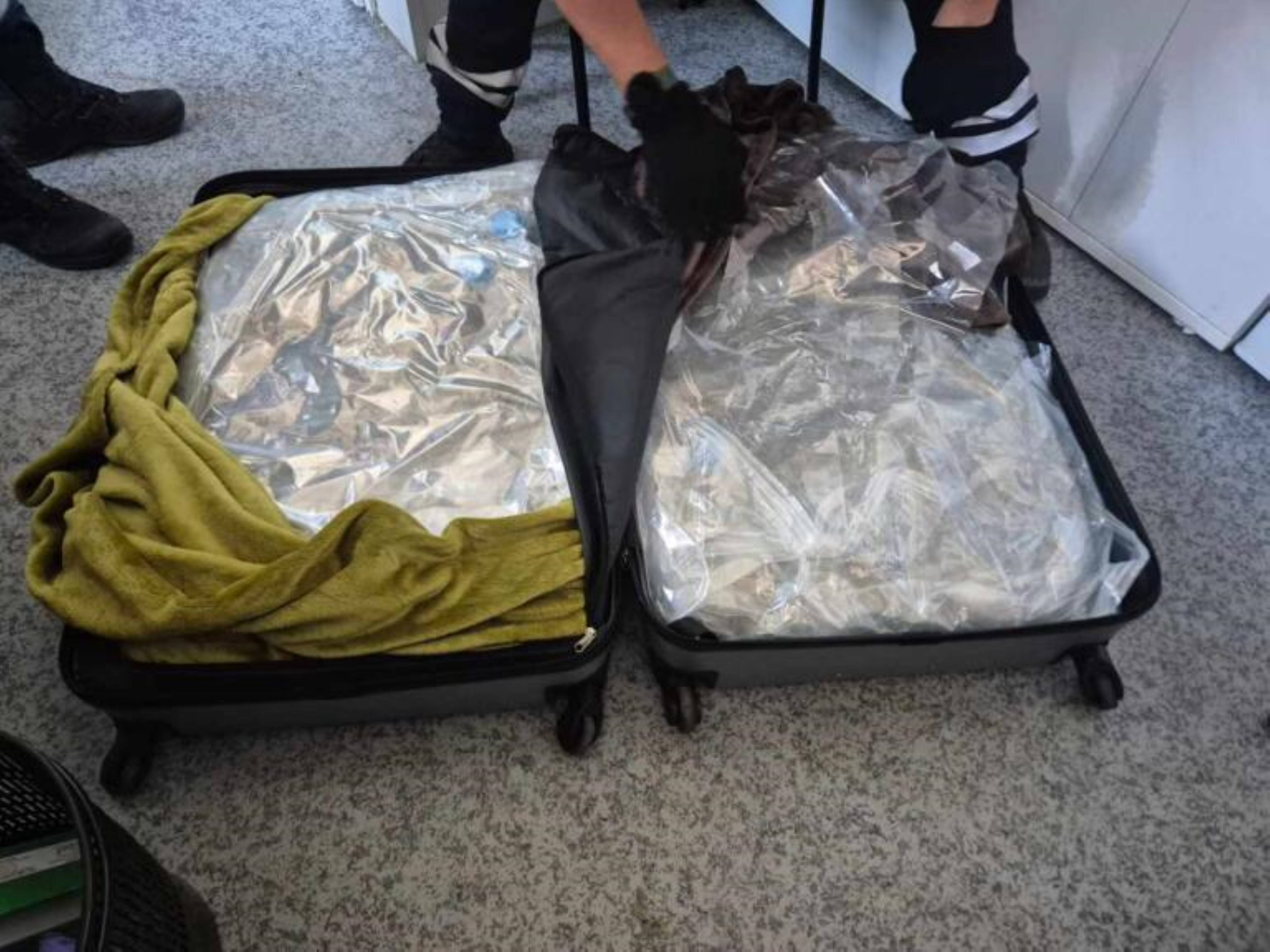 Plusieurs kilos d'herbe de cannabis saisis à un péage de l'autoroute A8 dans les Alpes-Maritimes