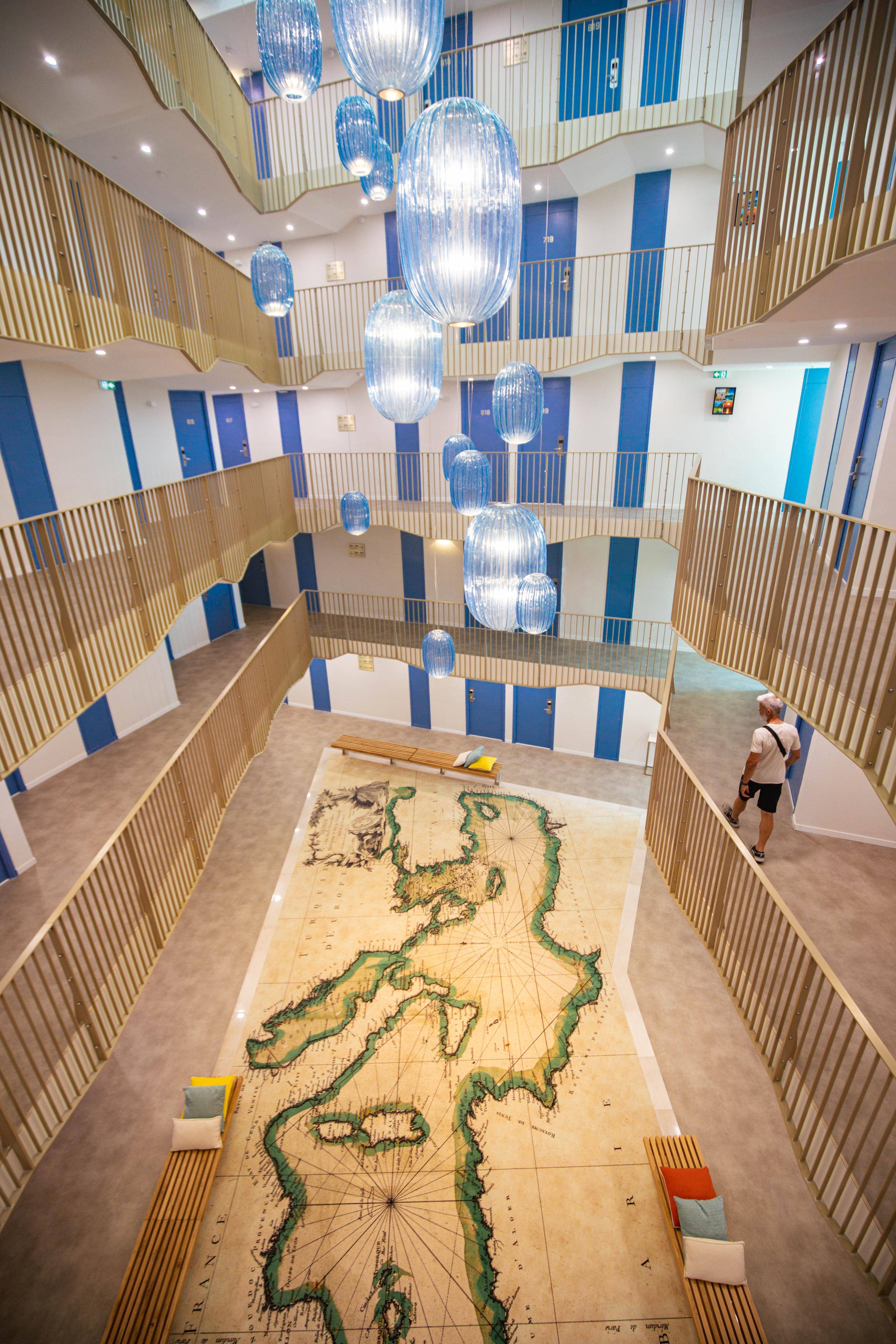 "C'était un chantier d'envergure": cet hôtel "premium" pour les militaires est opérationnel à Toulon