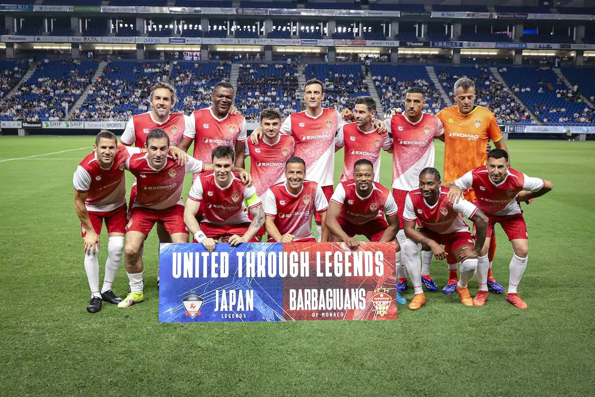 Les Barbagiuans de Monaco et le prince Albert II au Japon pour un match de football caritatif