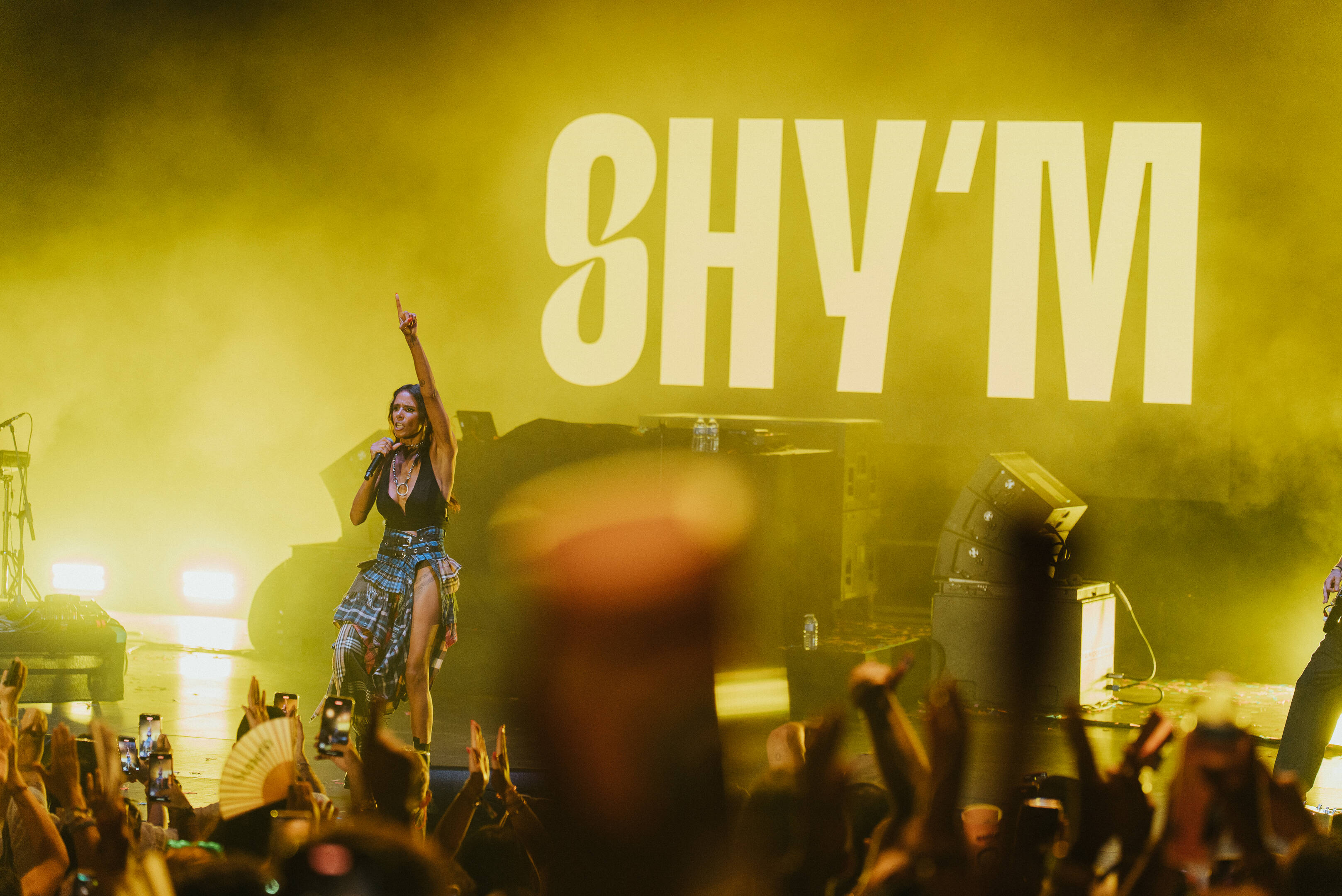 "J'étais loin d'imaginer qu'à 39 ans je continuerais": tête d'affiche de la tournée La Kermesse à Nice et La Seyne, Shy'm se confie sur ses projets