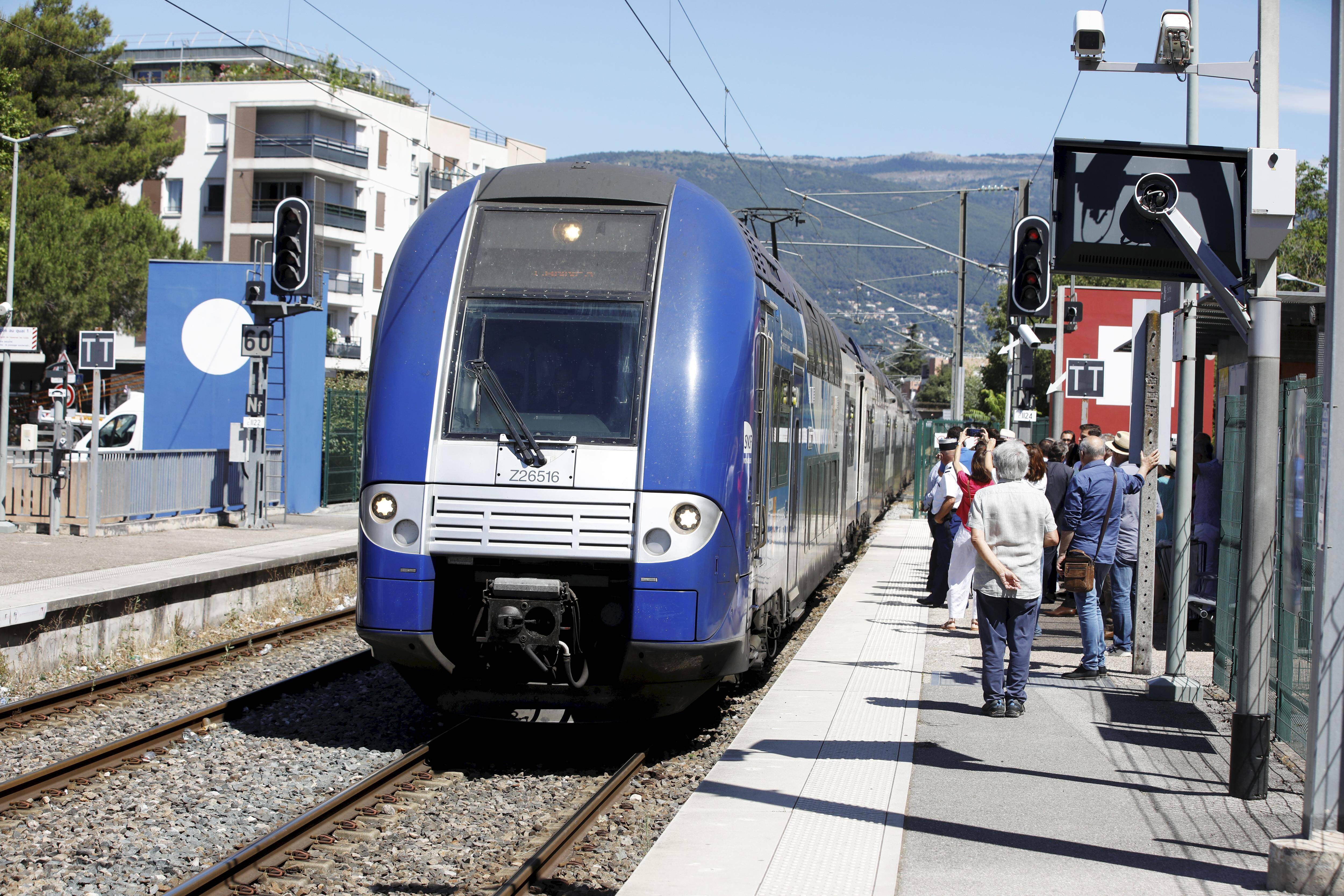 Cadences, matériel, sécurité... Pour les 20 ans de la ligne de train Cannes-Grasse, Philippe Tabarot évoque les priorités d'avenir